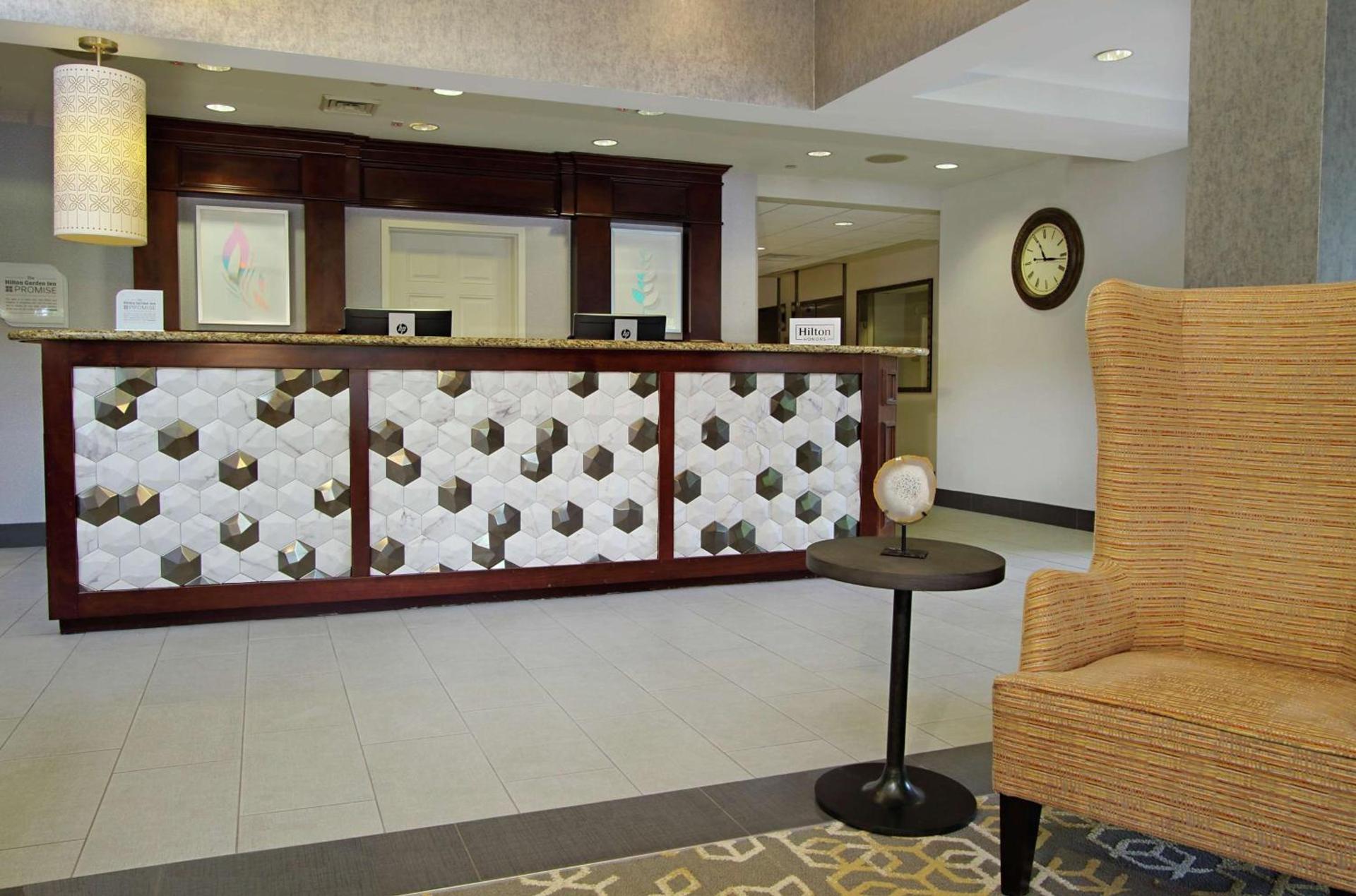 Hilton Garden Inn Sonoma County Airport photo 15