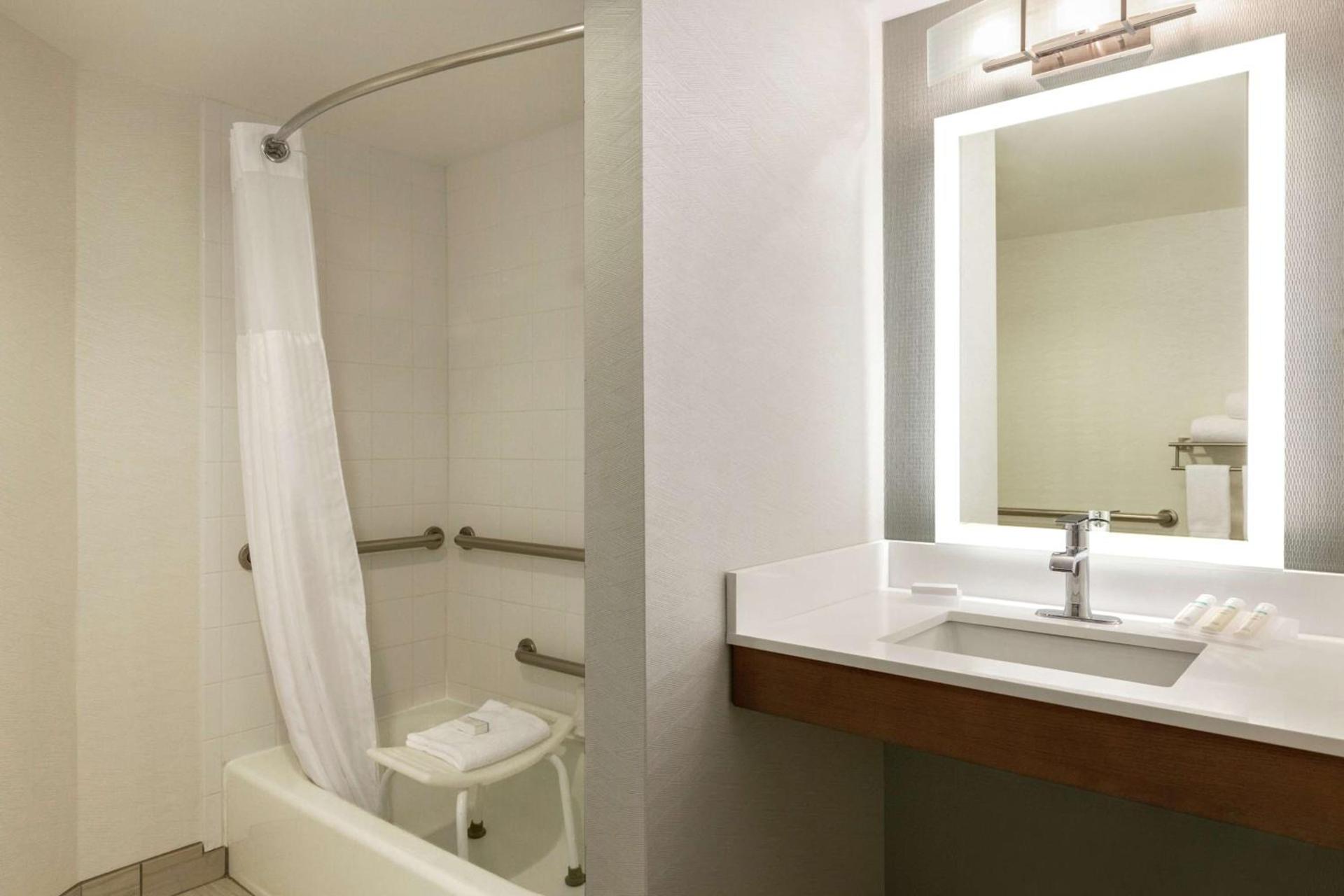Hilton Garden Inn Tifton photo 21