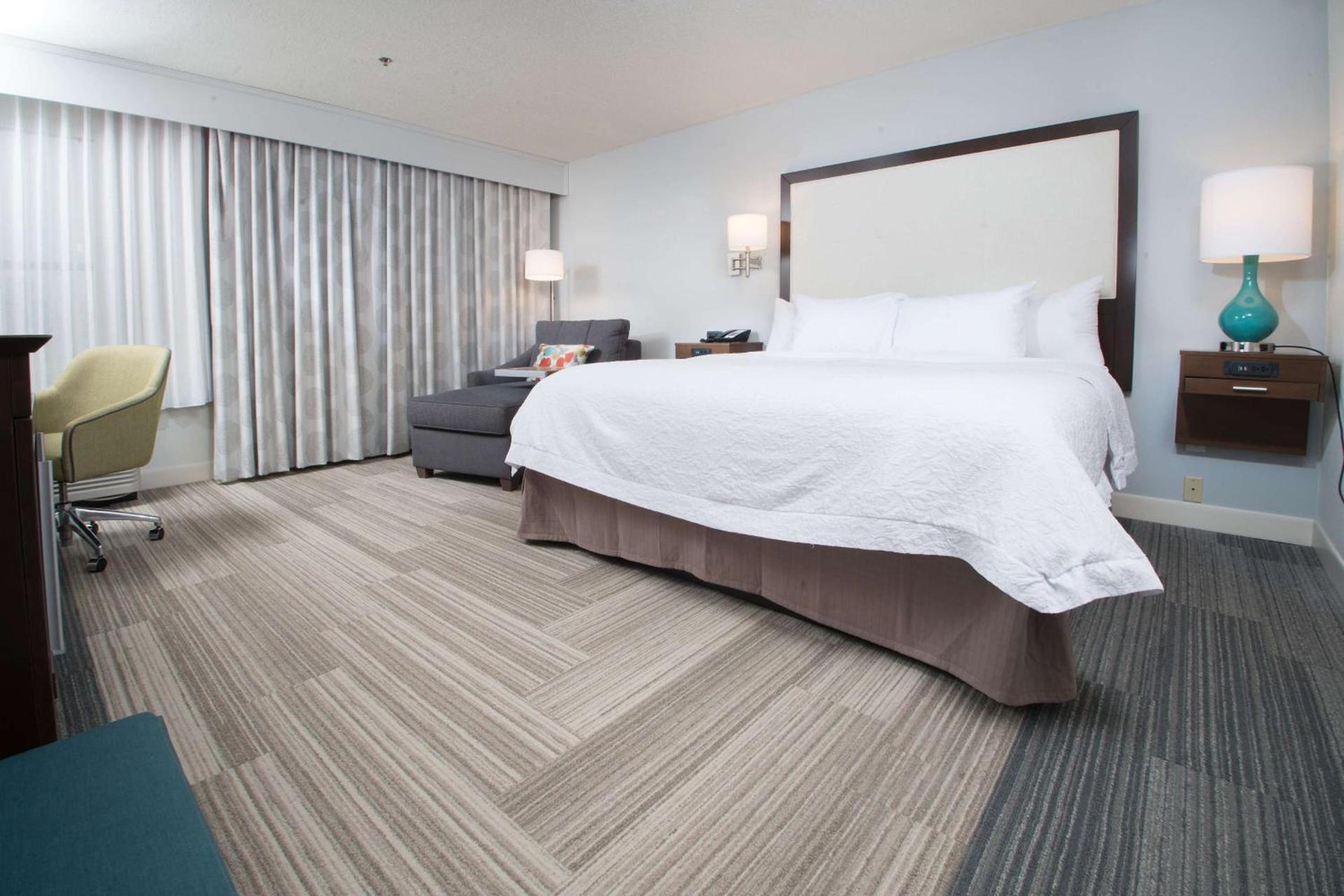 Hampton Inn Tiffin photo 5
