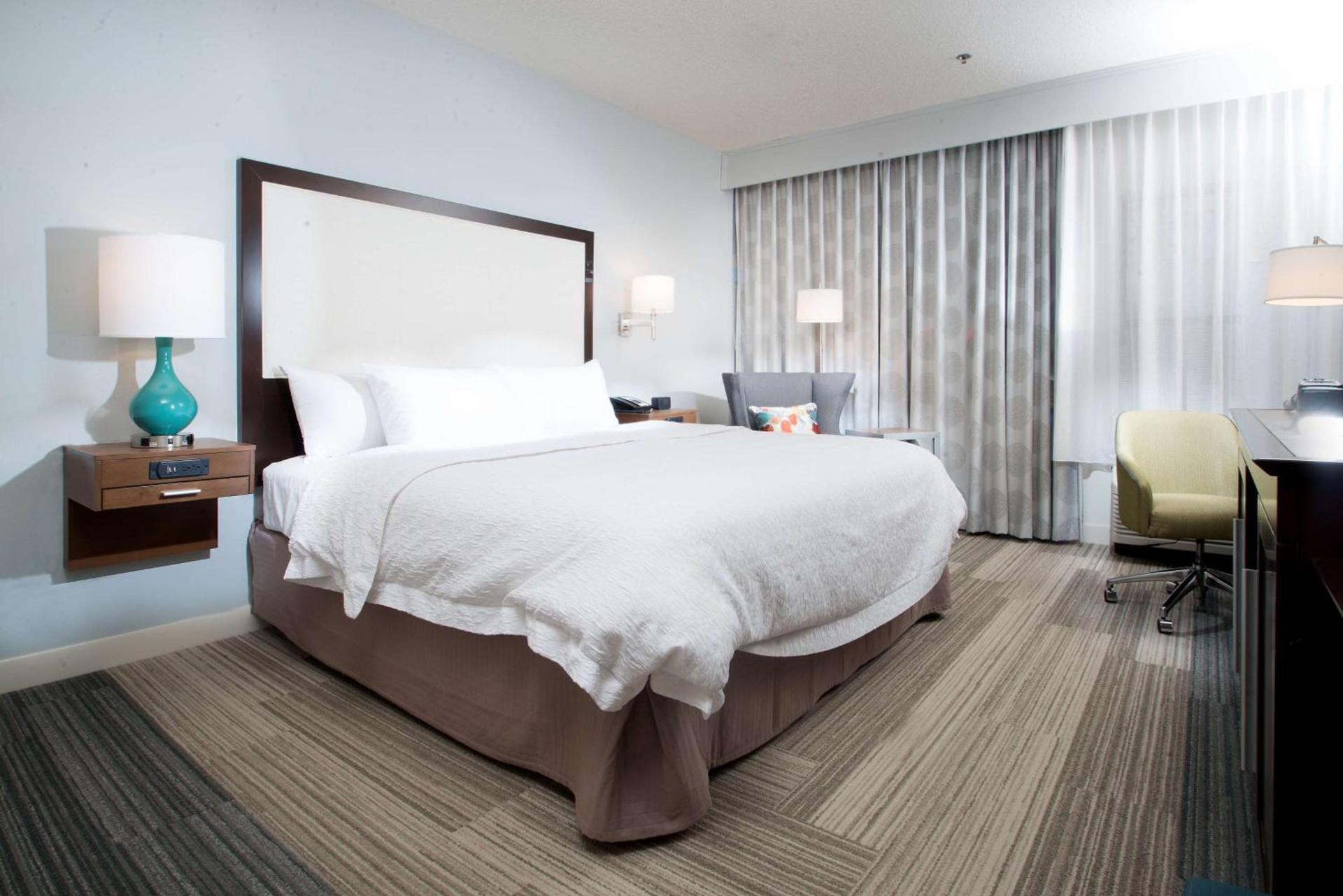 Hampton Inn Tiffin photo 19