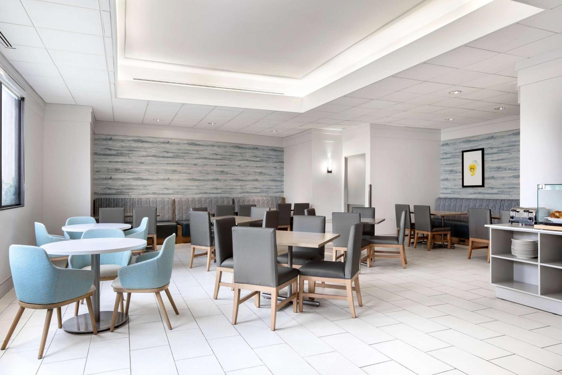 Embassy Suites by Hilton Tampa Airport Westshore photo 36