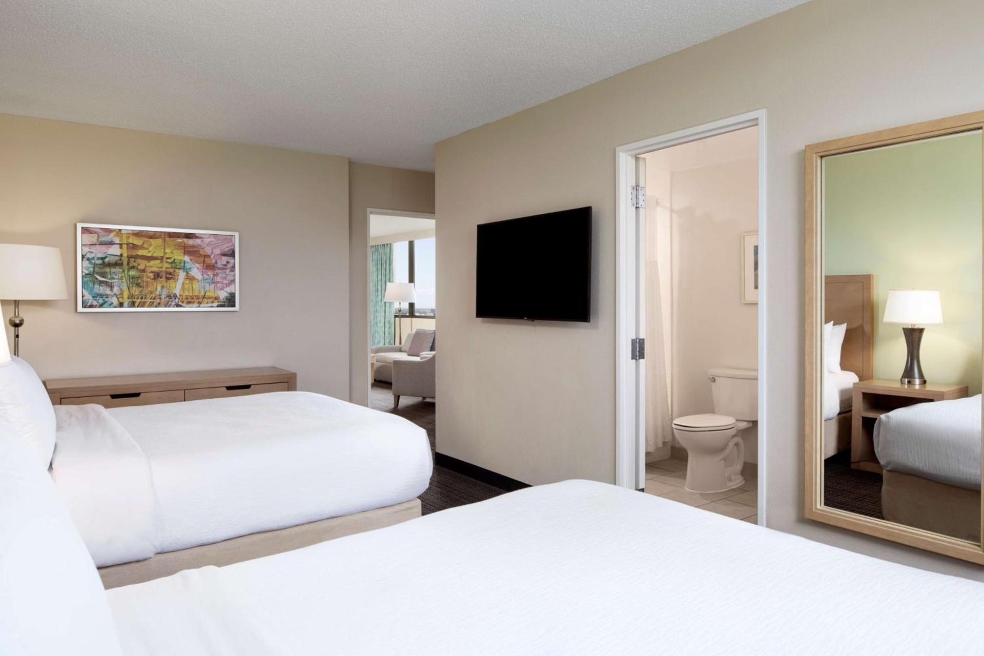 Embassy Suites by Hilton Tampa Airport Westshore photo 60