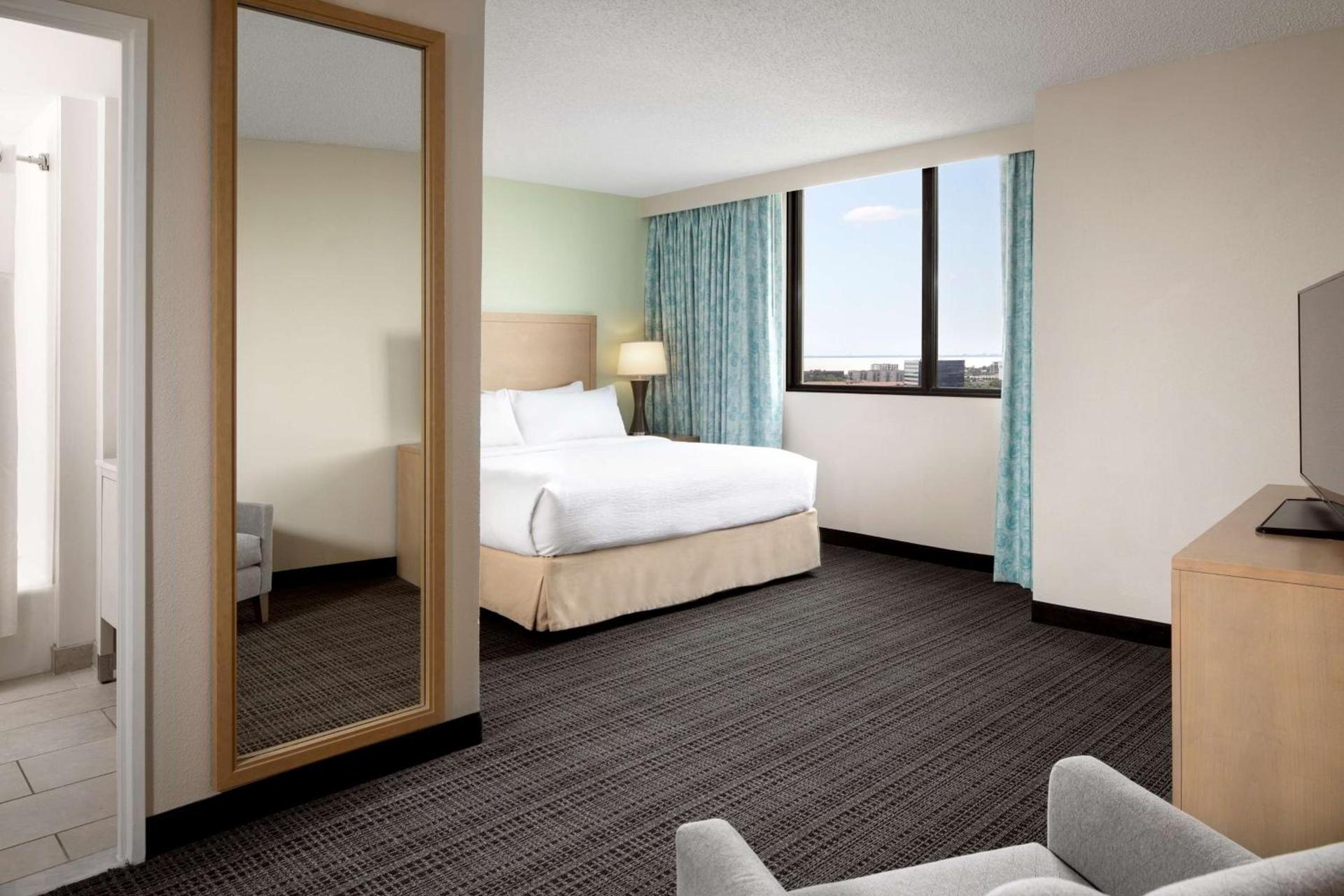 Embassy Suites by Hilton Tampa Airport Westshore photo 33
