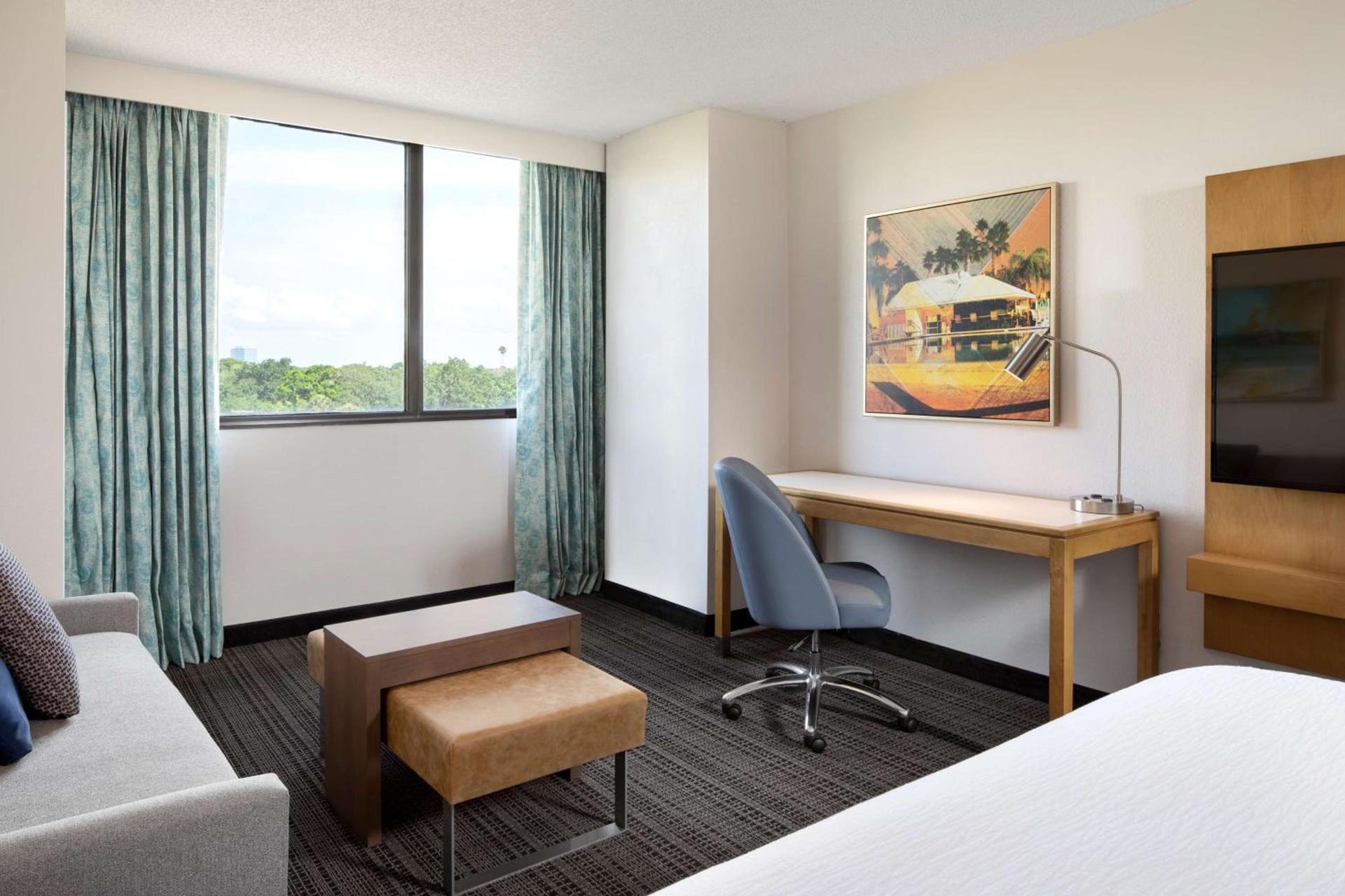 Embassy Suites by Hilton Tampa Airport Westshore photo 25