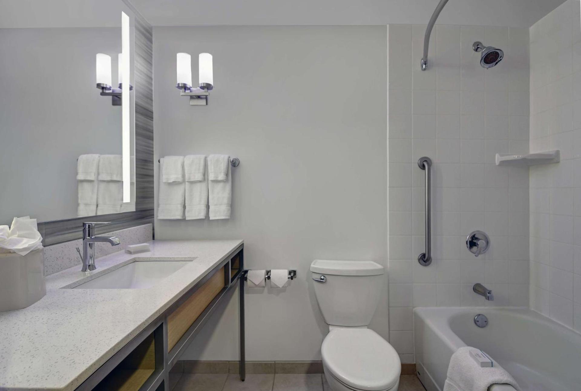 Hilton Garden Inn Hamilton photo 35