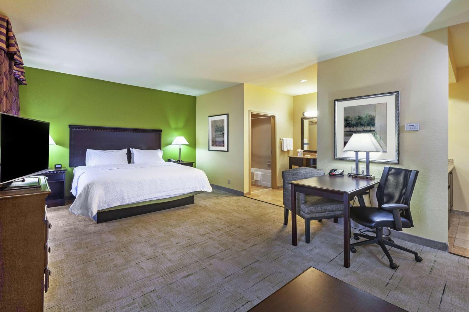 Hampton Inn & Suites Owasso photo 25