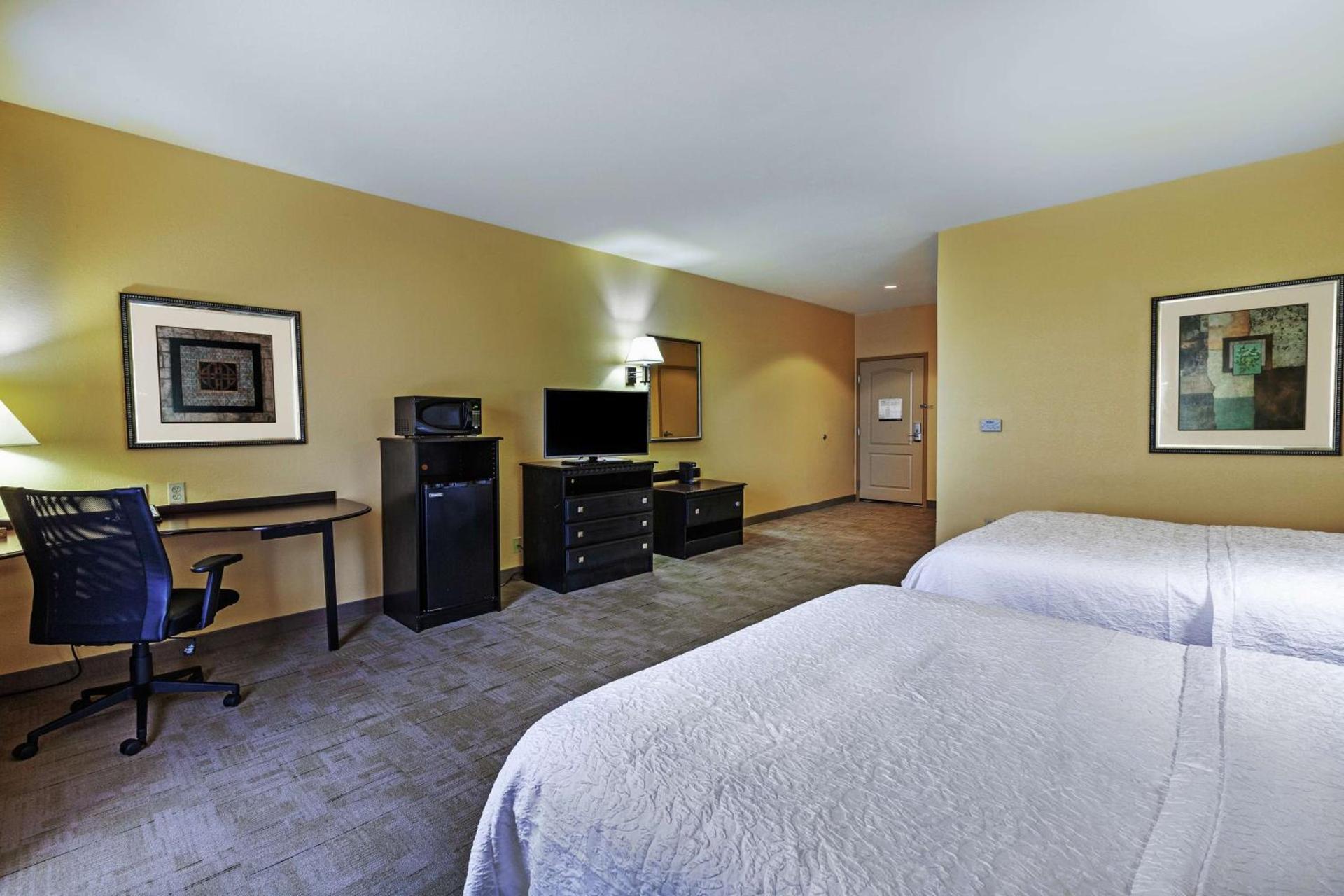 Hampton Inn & Suites Owasso photo 34