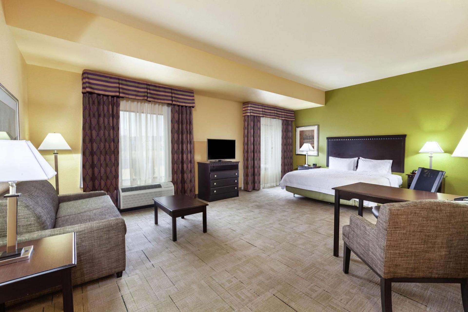 Hampton Inn & Suites Owasso photo 35