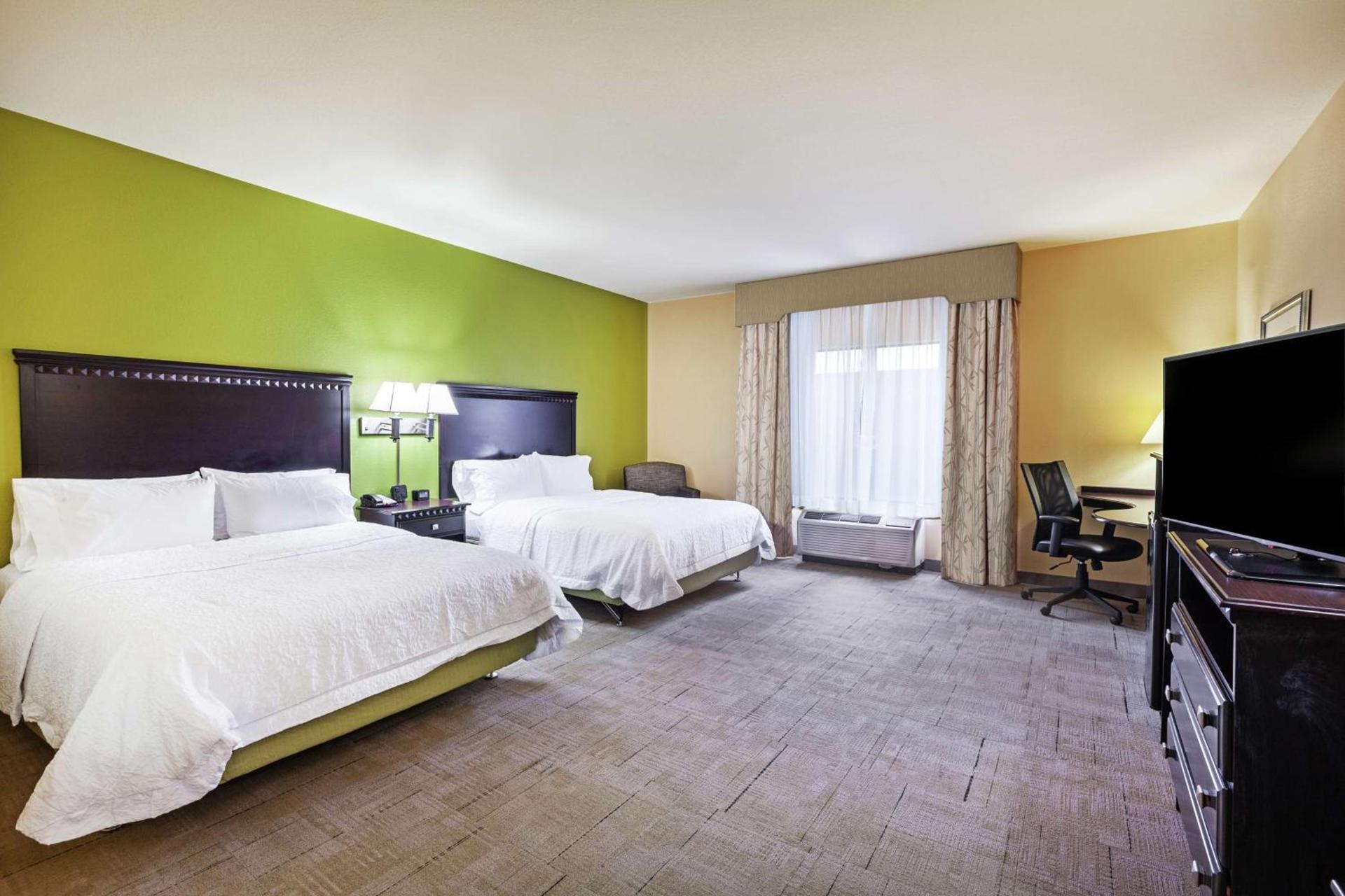 Hampton Inn & Suites Owasso photo 43