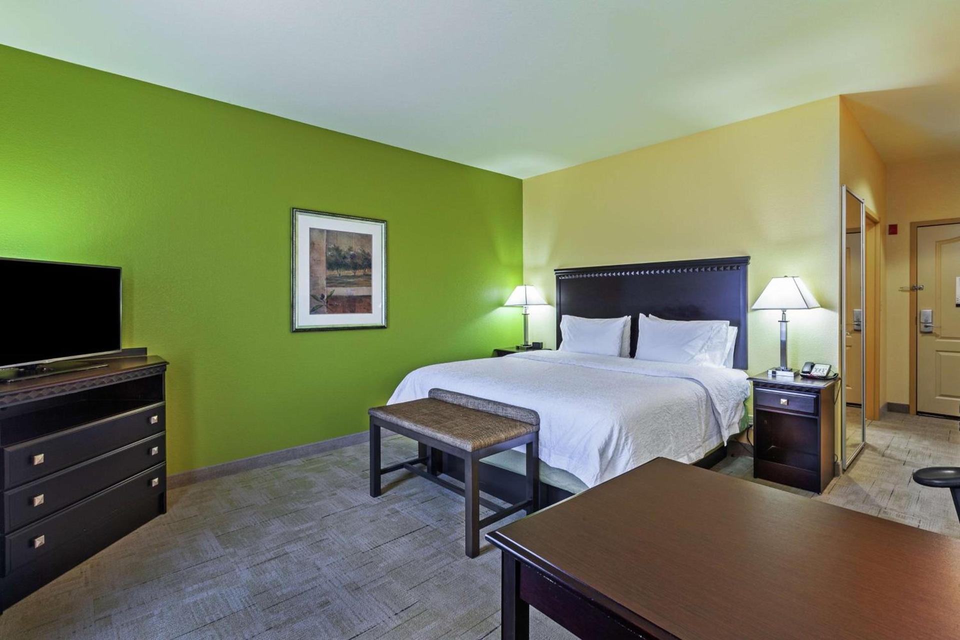 Hampton Inn & Suites Owasso photo 46
