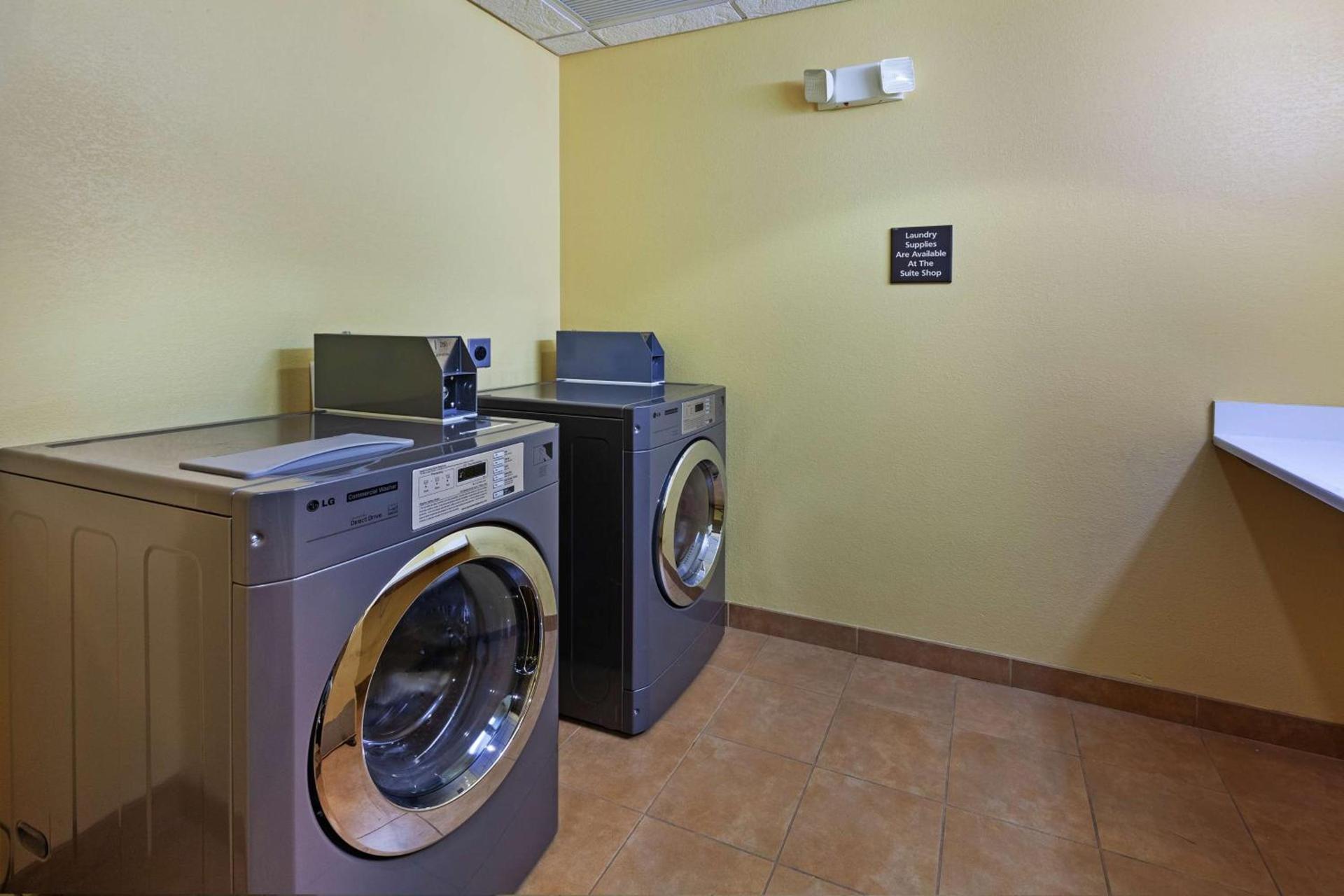 Hampton Inn & Suites Owasso photo 63