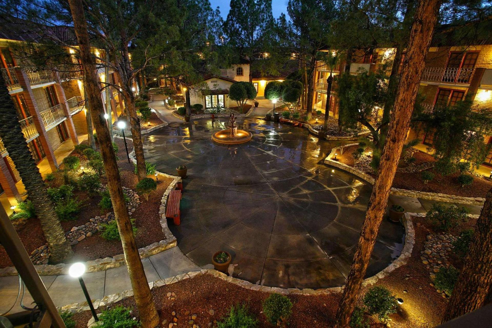 DoubleTree Suites by Hilton Tucson Airport photo 6