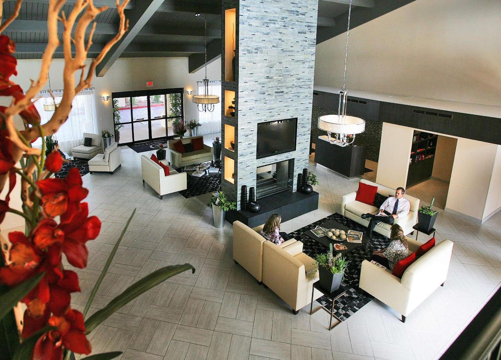 DoubleTree Suites by Hilton Tucson Airport photo 7