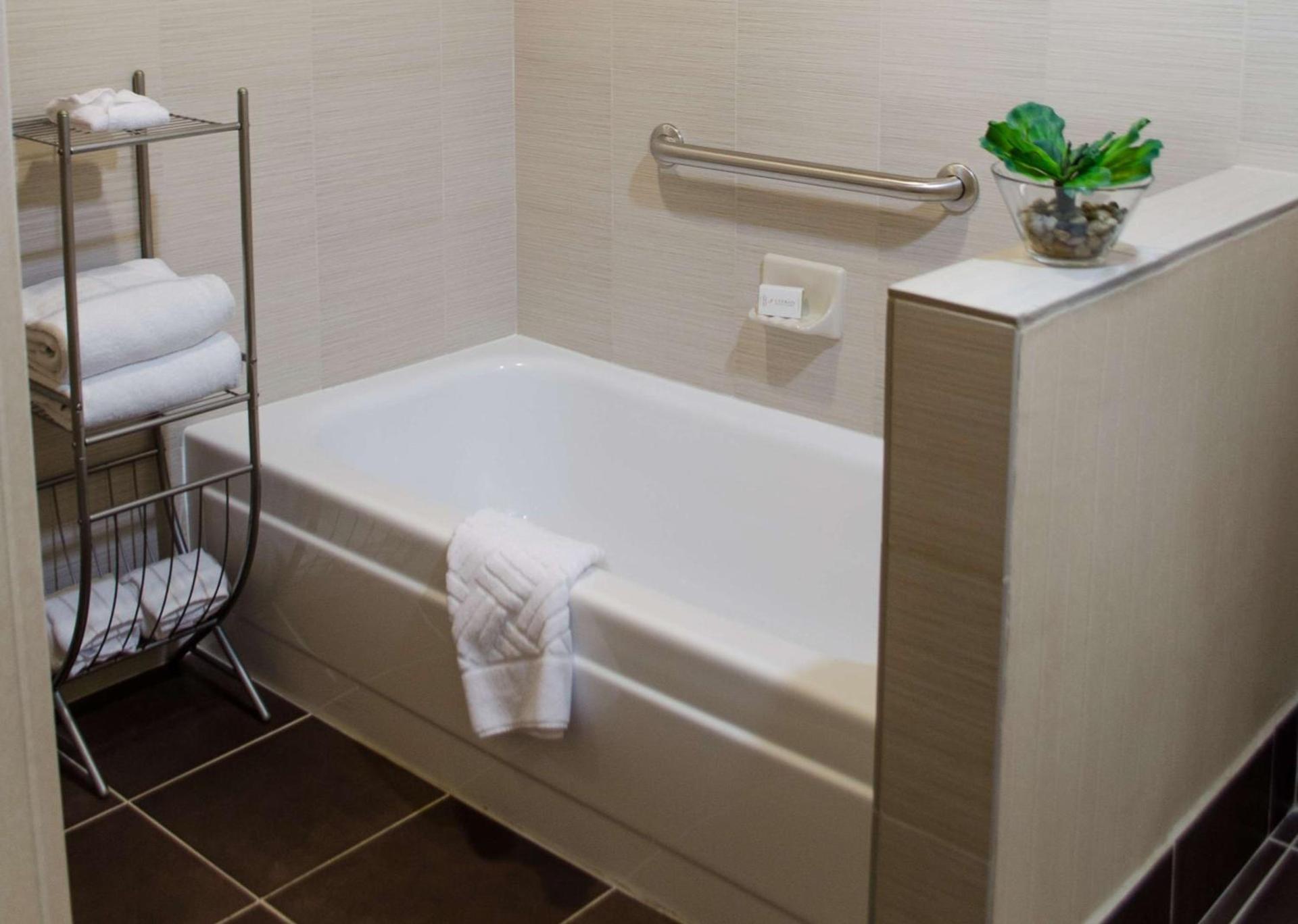 DoubleTree Suites by Hilton Tucson Airport photo 23