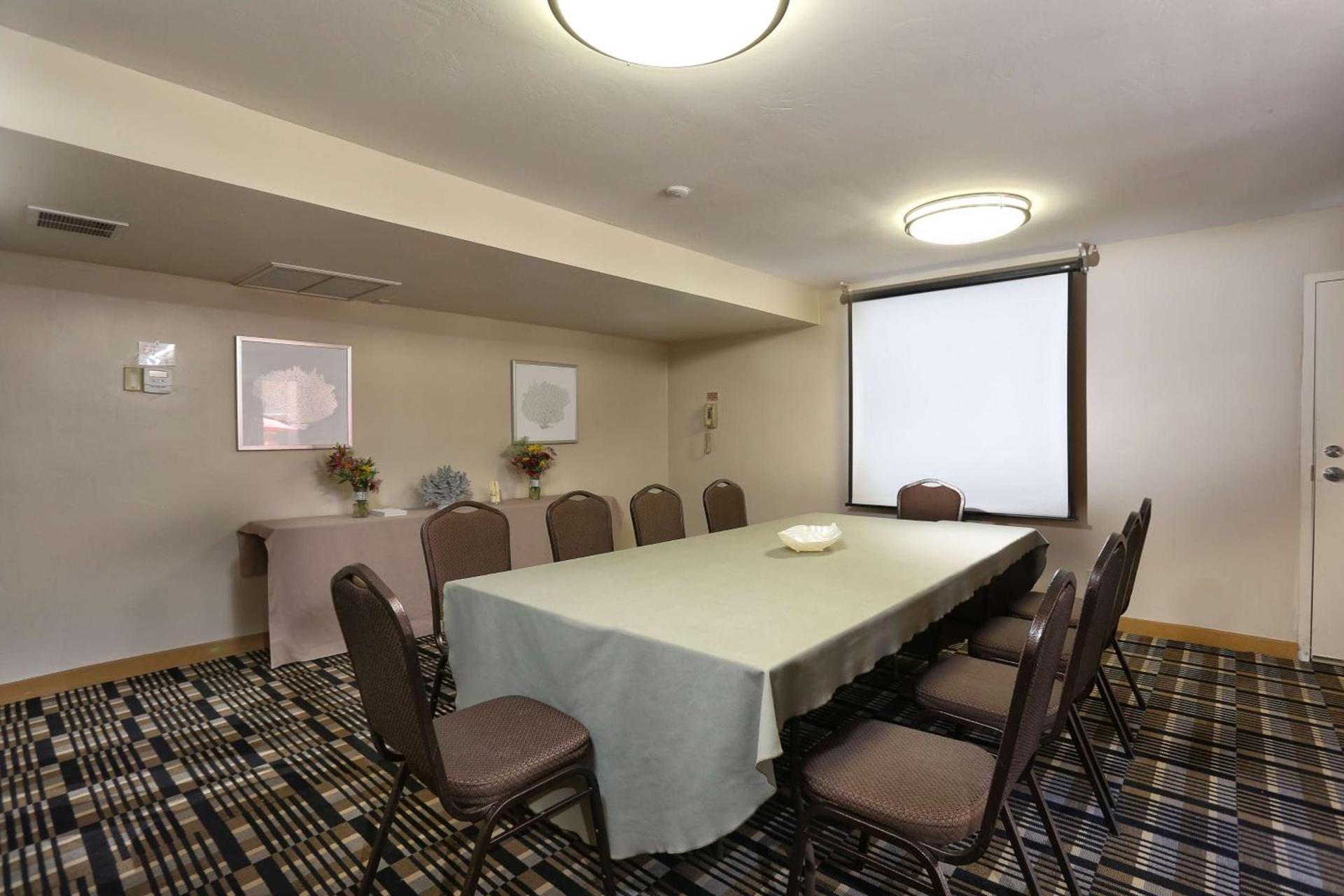DoubleTree Suites by Hilton Tucson Airport photo 40