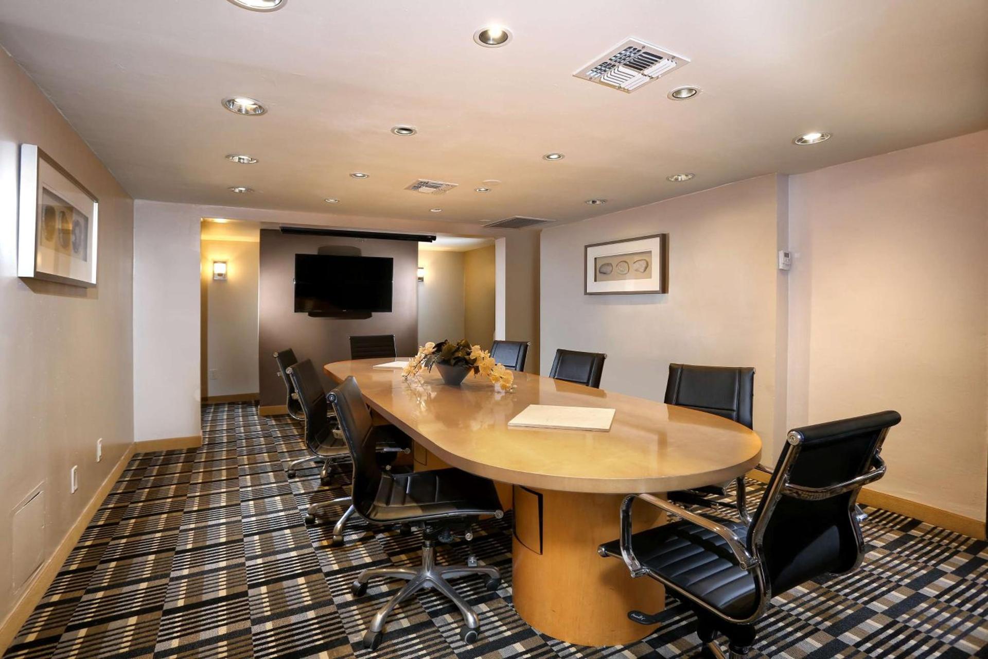 DoubleTree Suites by Hilton Tucson Airport photo 43