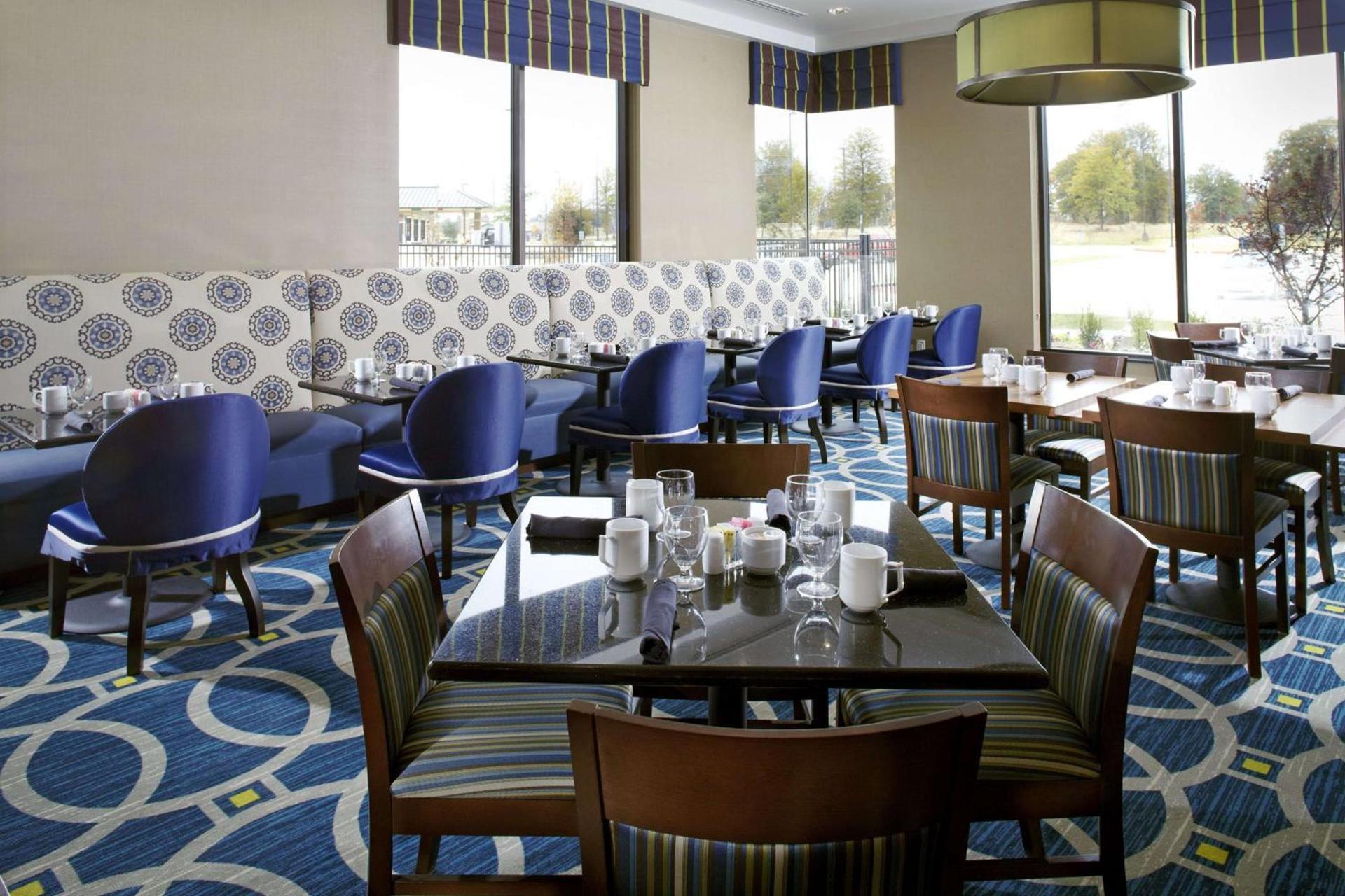 Hilton Garden Inn Texarkana photo 8