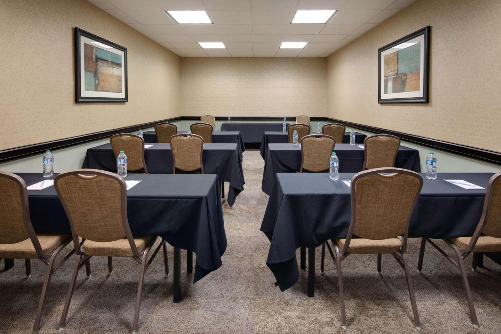 Hilton Garden Inn Tyler photo 50