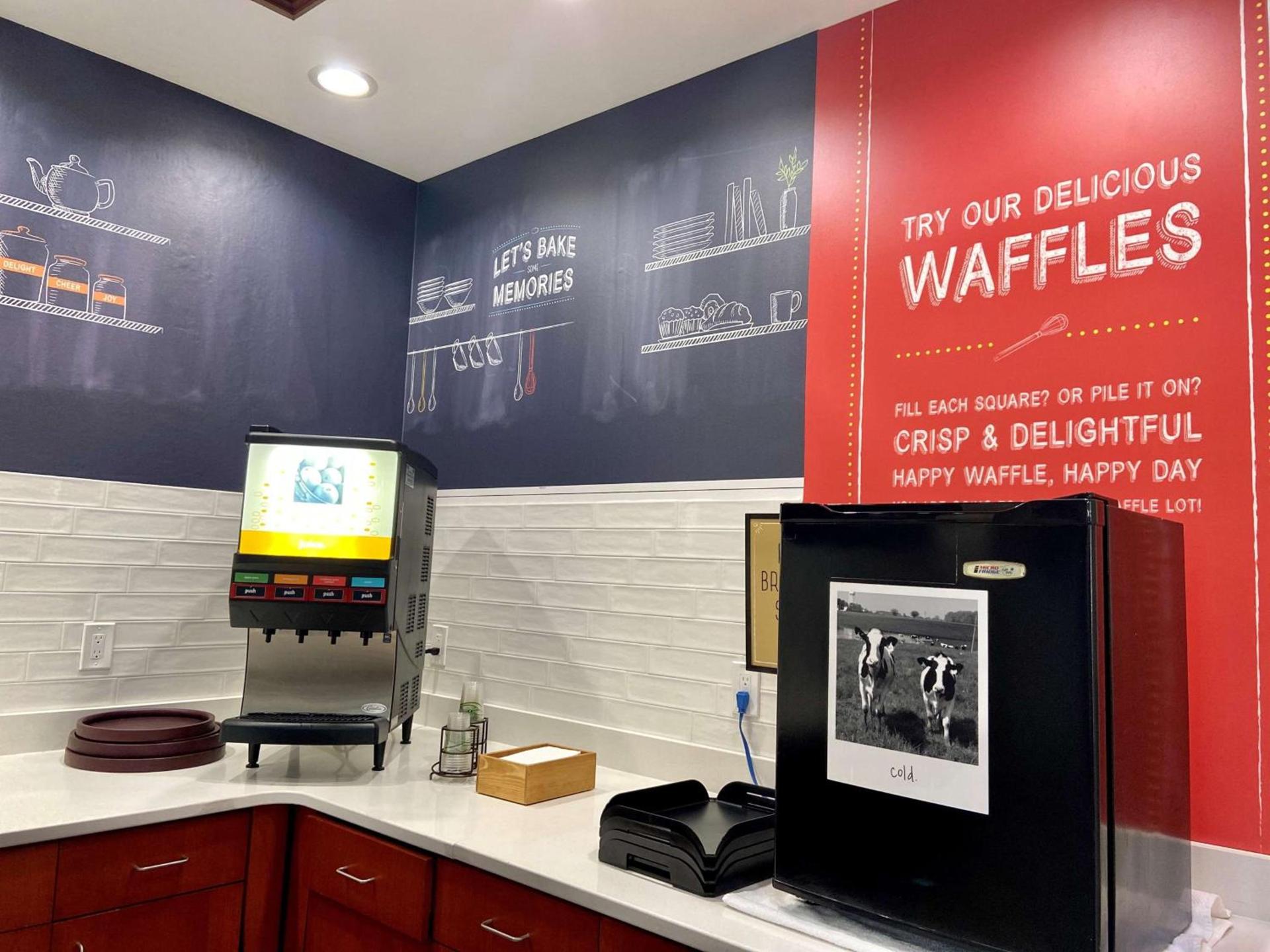 Hampton Inn & Suites Knoxville-Downtown photo 8