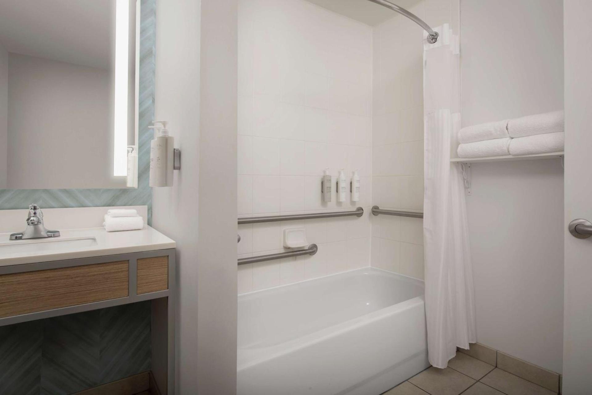 Hilton Garden Inn Knoxville West/Cedar Bluff photo 20