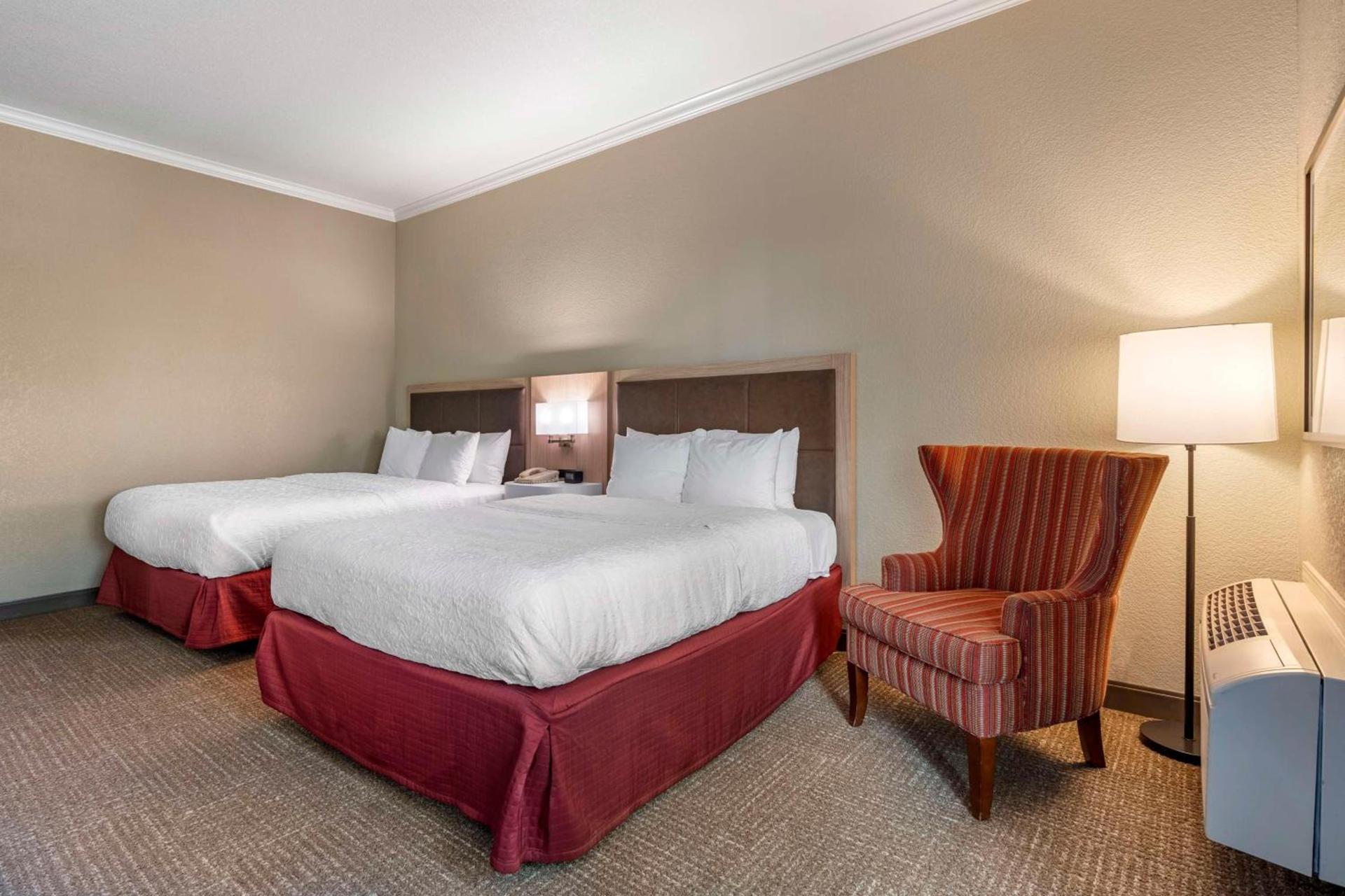 Hampton Inn Ukiah photo 31