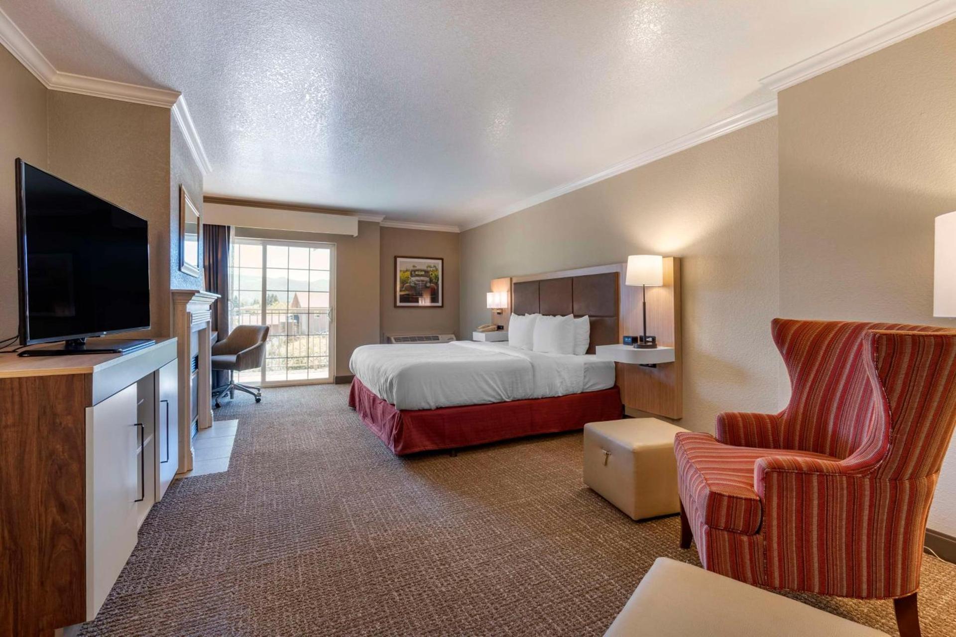 Hampton Inn Ukiah photo 34