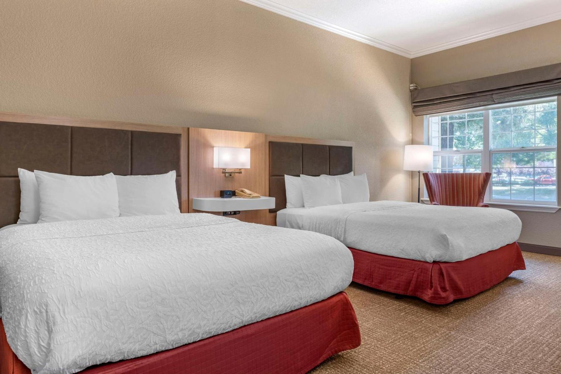 Hampton Inn Ukiah photo 39