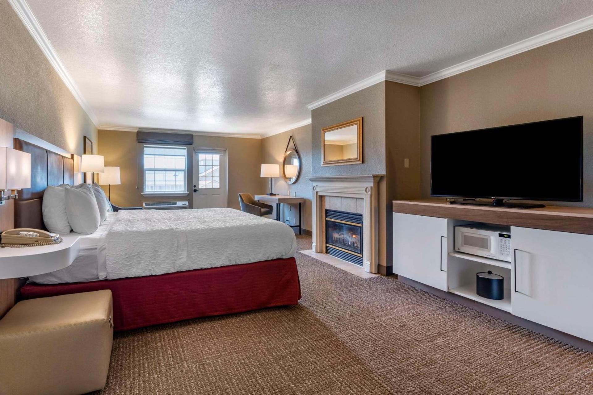 Hampton Inn Ukiah photo 41