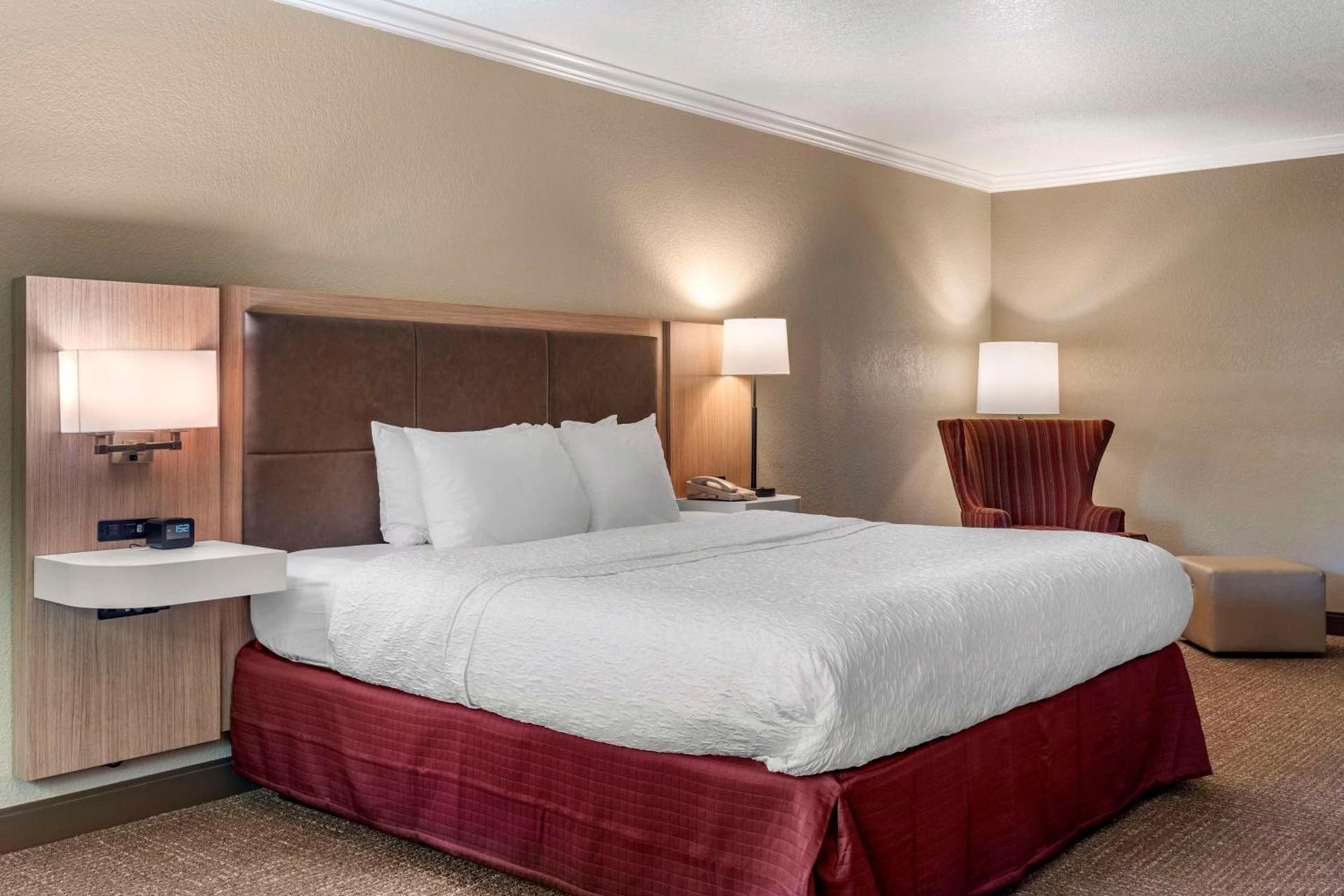 Hampton Inn Ukiah photo 44