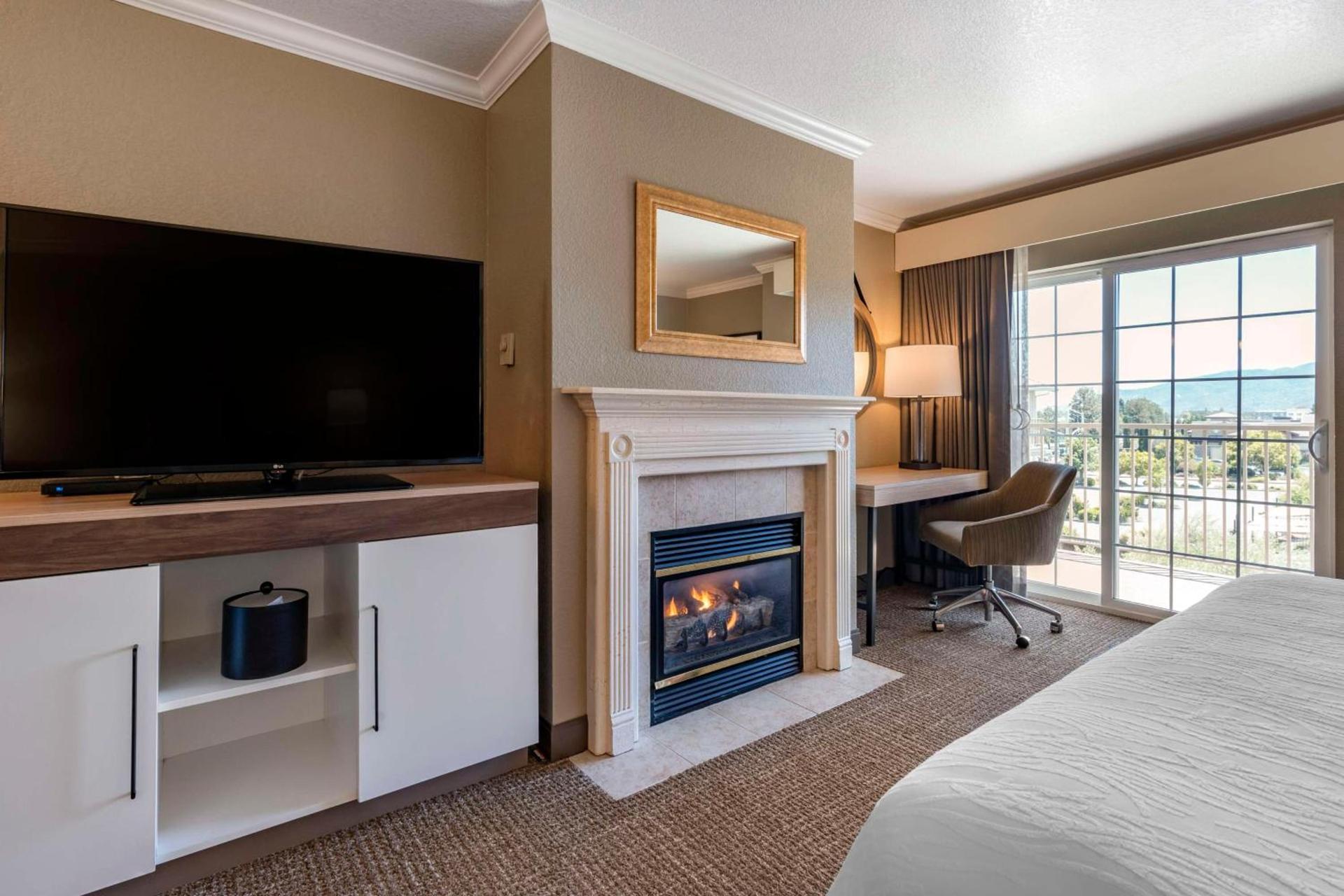 Hampton Inn Ukiah photo 52