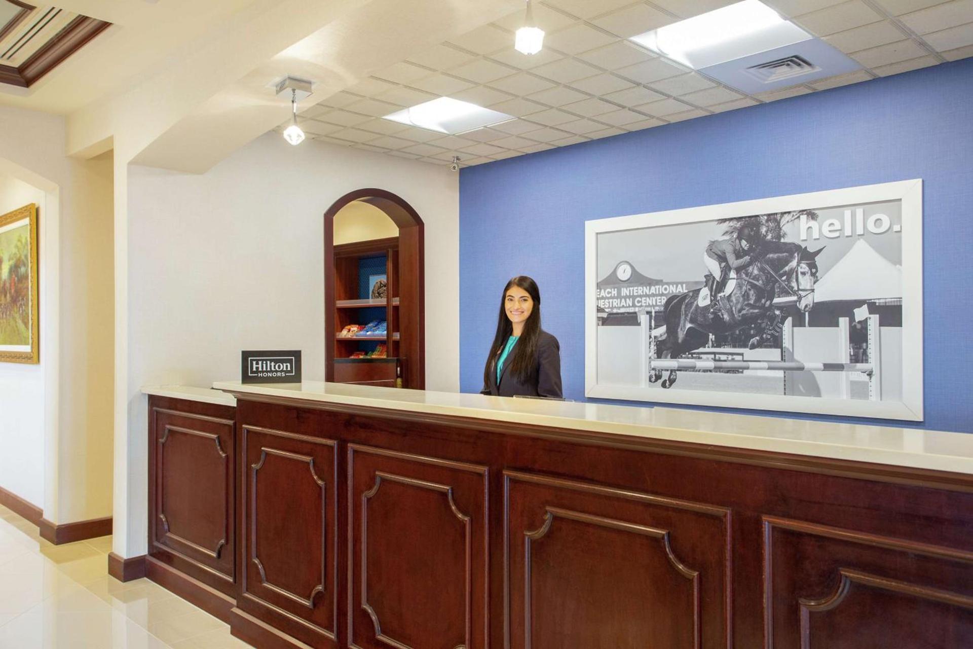 Hampton Inn & Suites Wellington photo 4