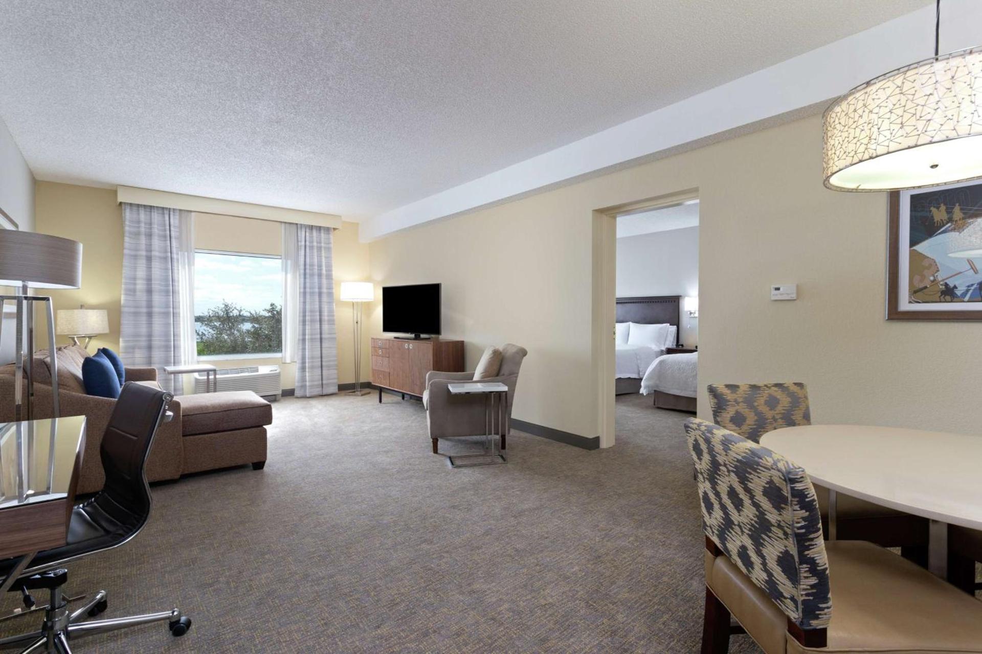 Hampton Inn & Suites Wellington photo 18