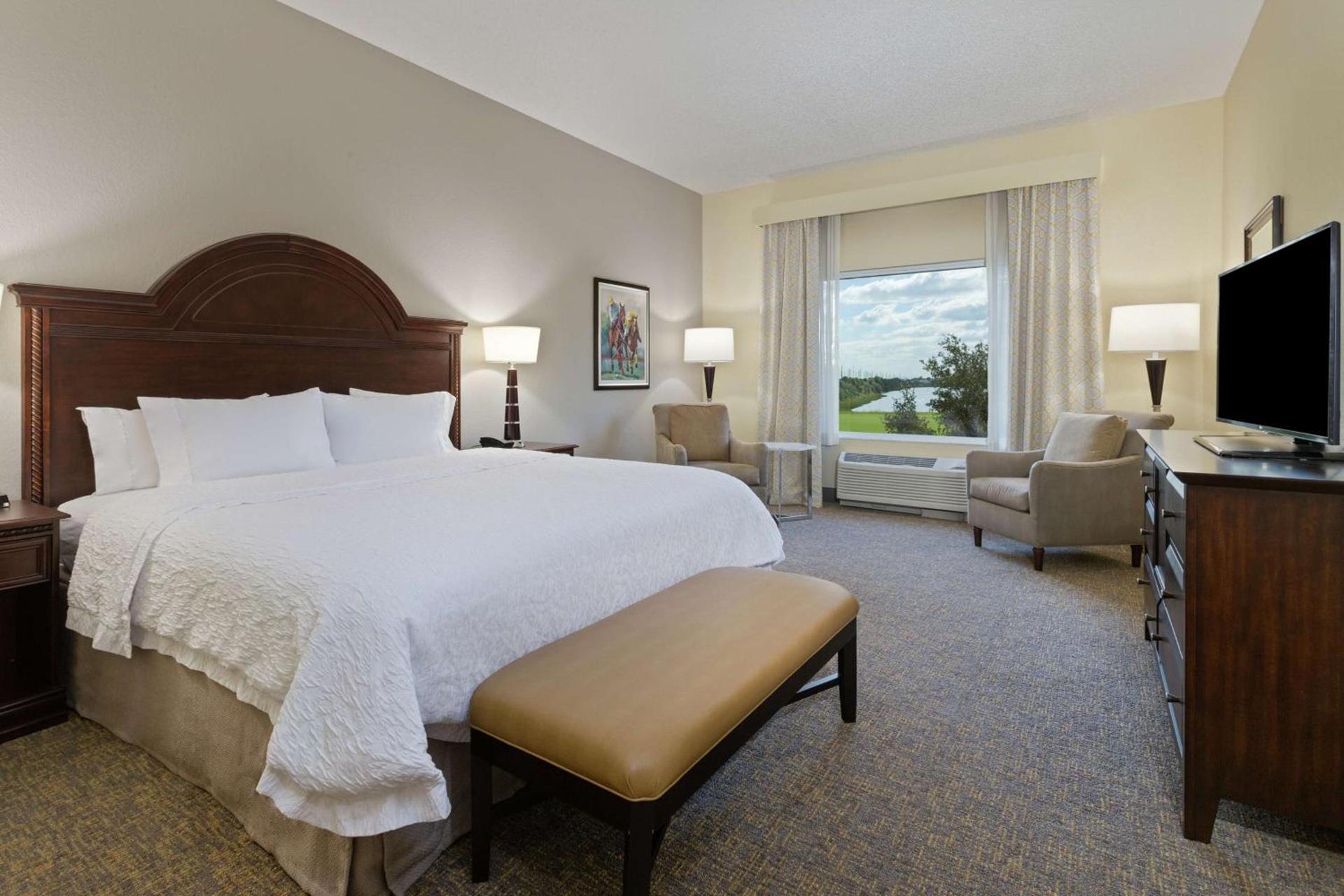 Hampton Inn & Suites Wellington photo 34