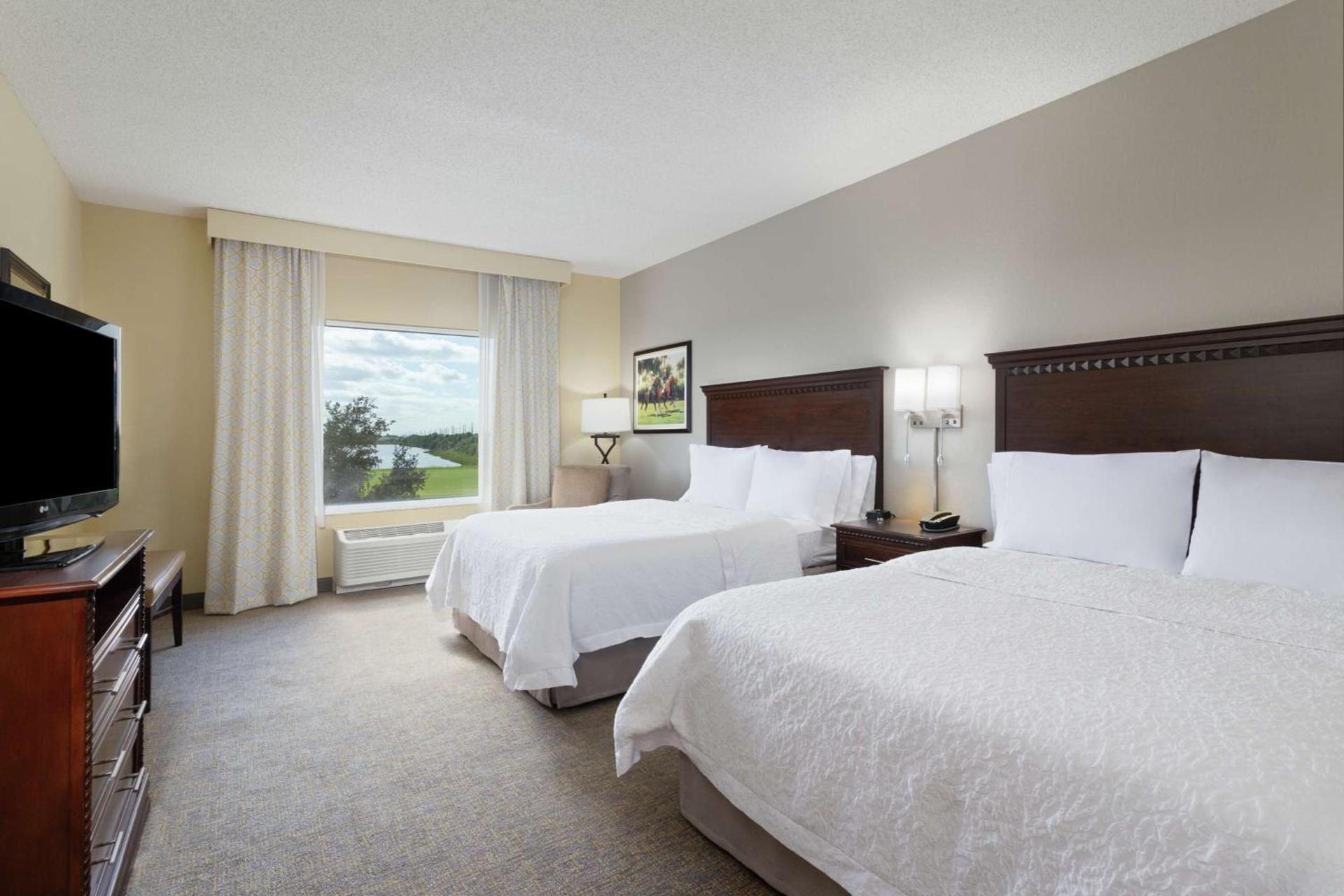 Hampton Inn & Suites Wellington photo 35