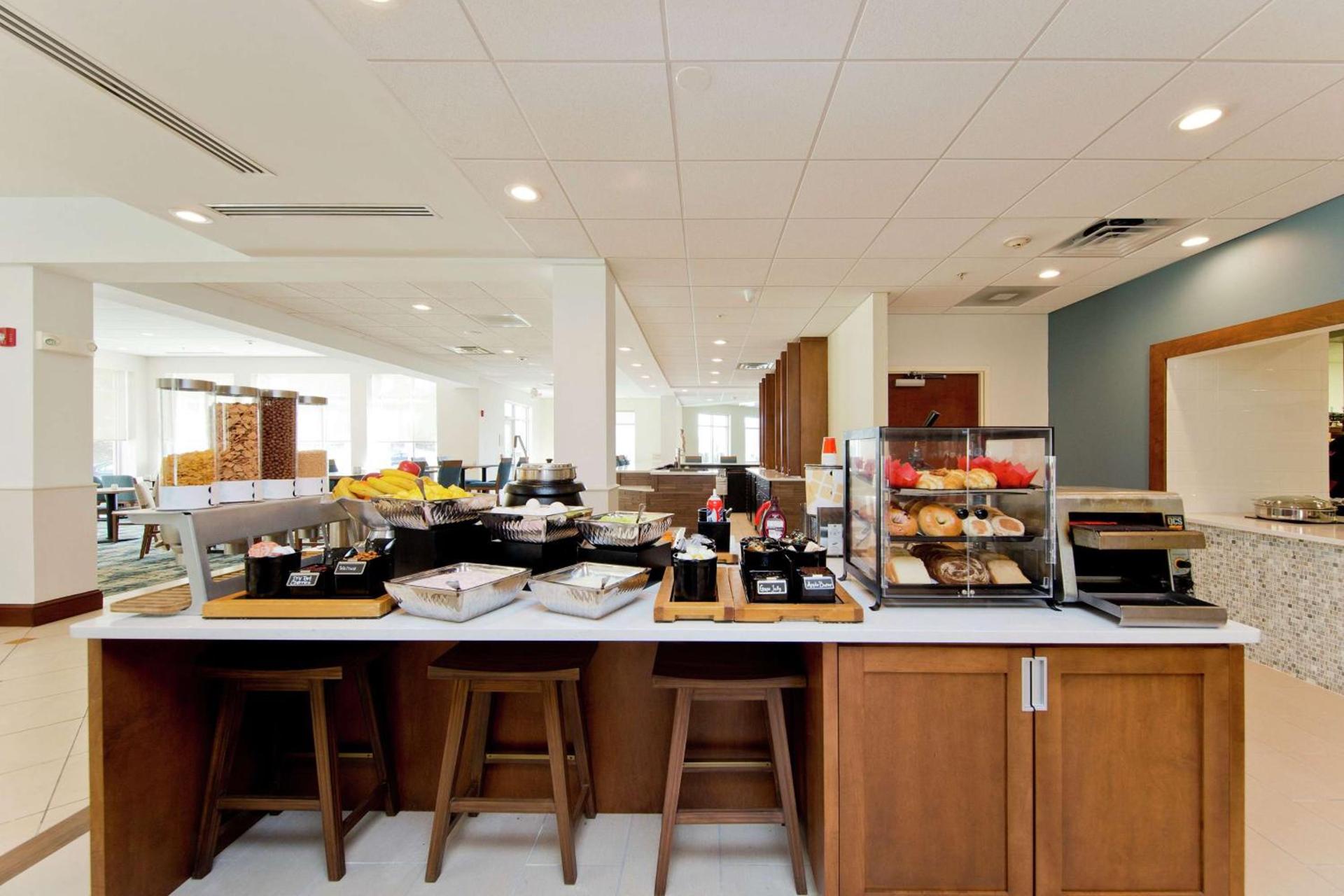 Hilton Garden Inn Winchester photo 17