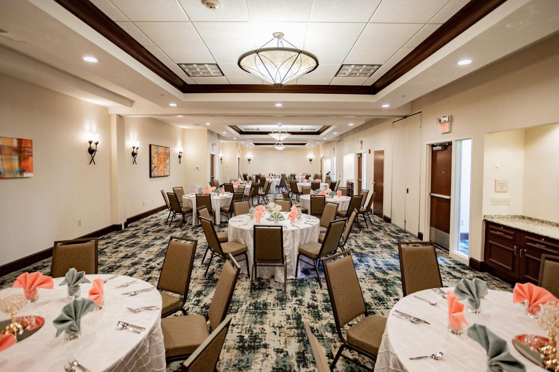 Hilton Garden Inn Winchester photo 49