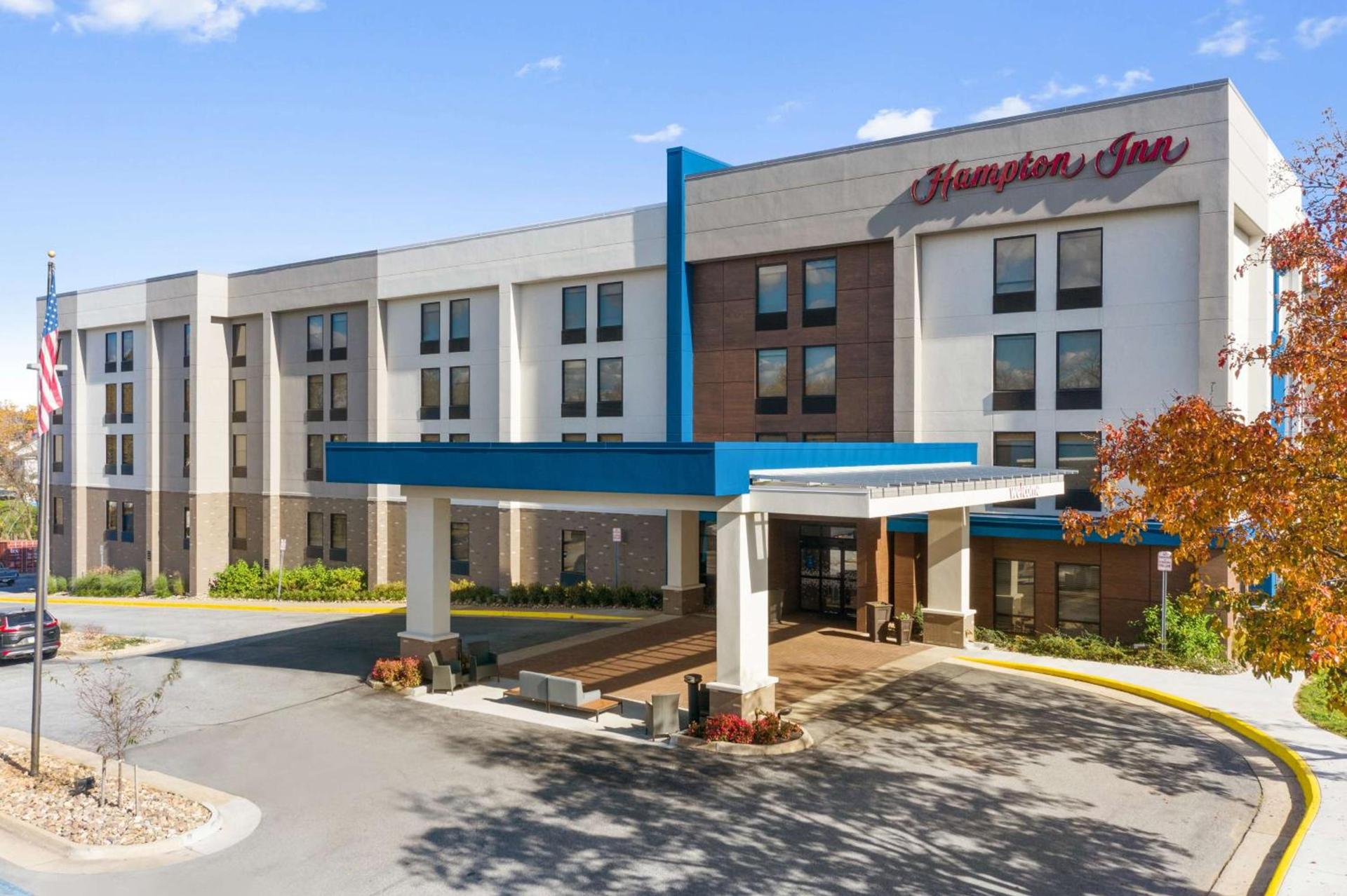 Hampton Inn Winchester photo 2