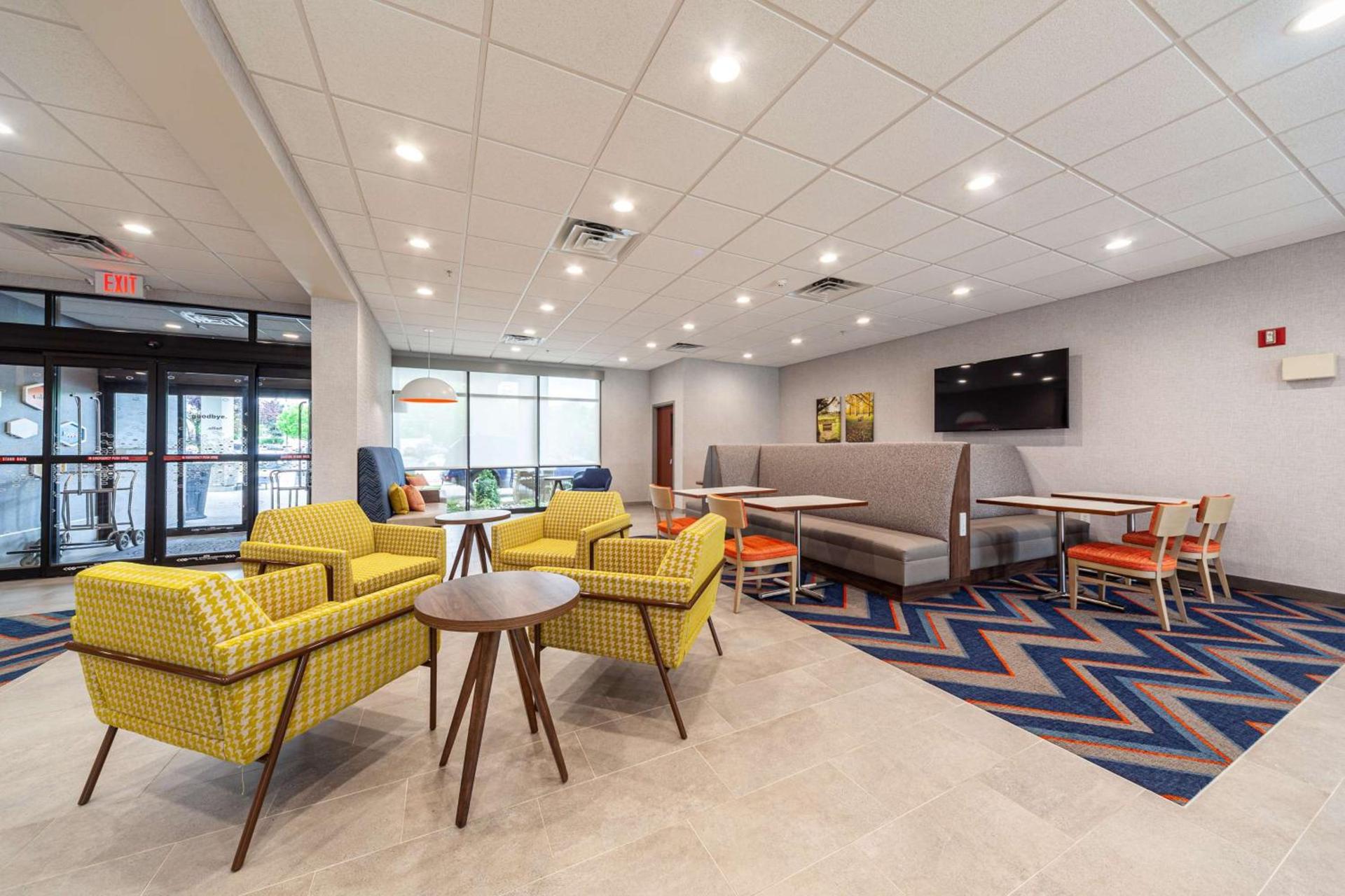 Hampton Inn Winchester photo 6