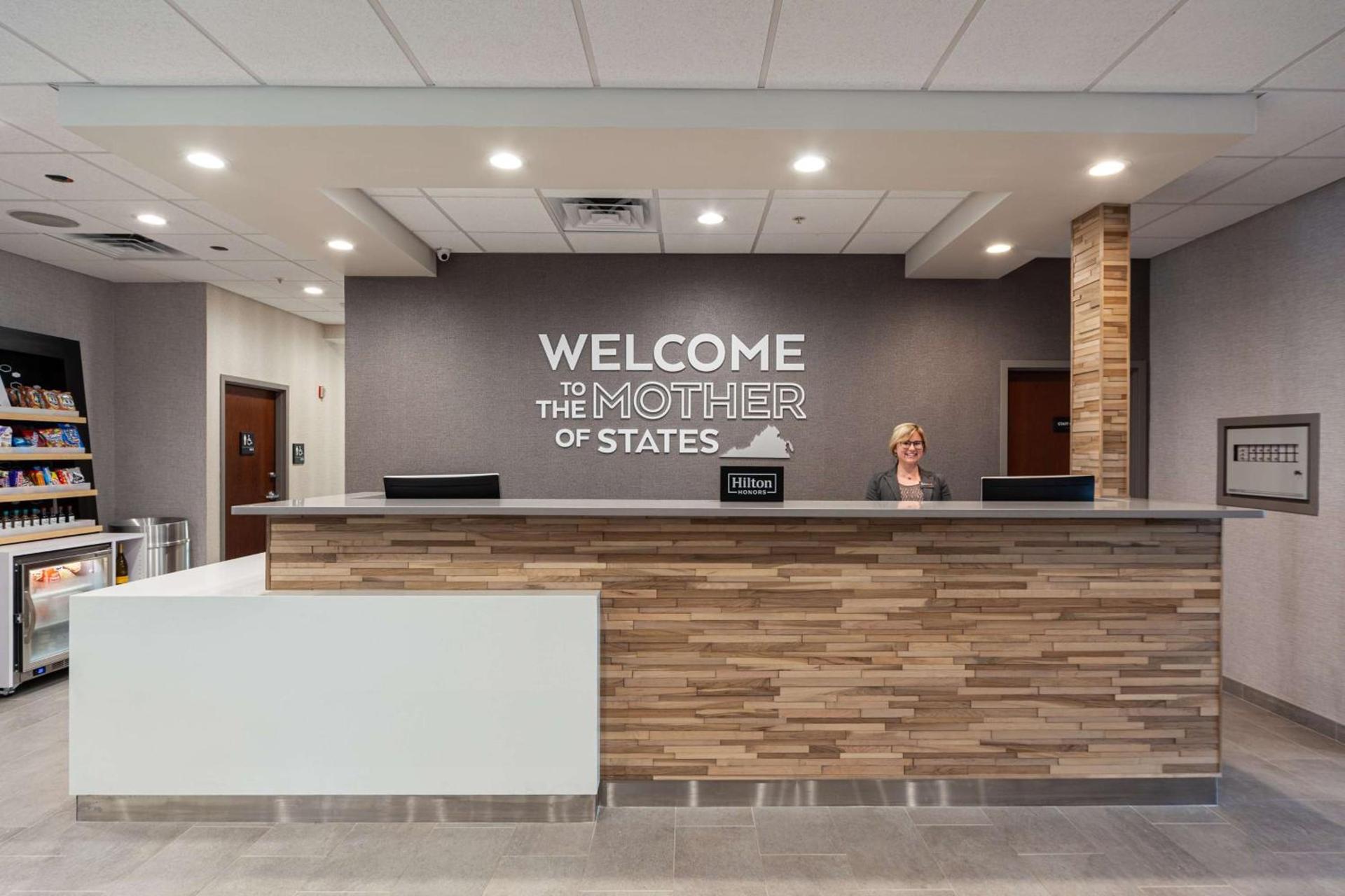 Hampton Inn Winchester photo 12