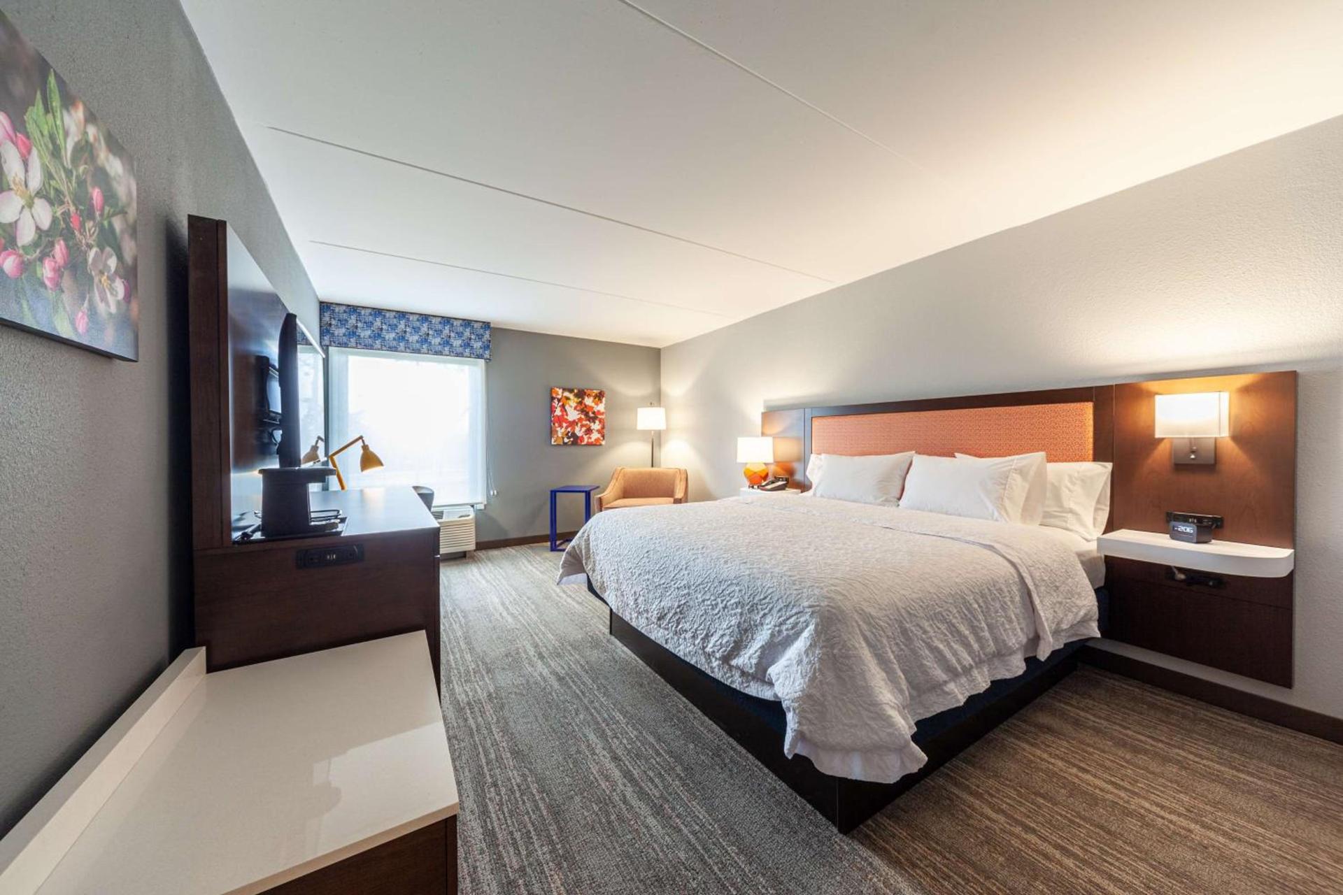 Hampton Inn Winchester photo 35