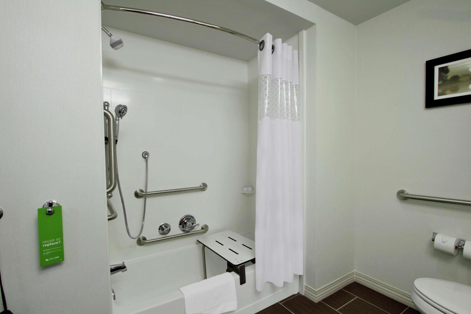 Hampton Inn Richland/South Jackson photo 28