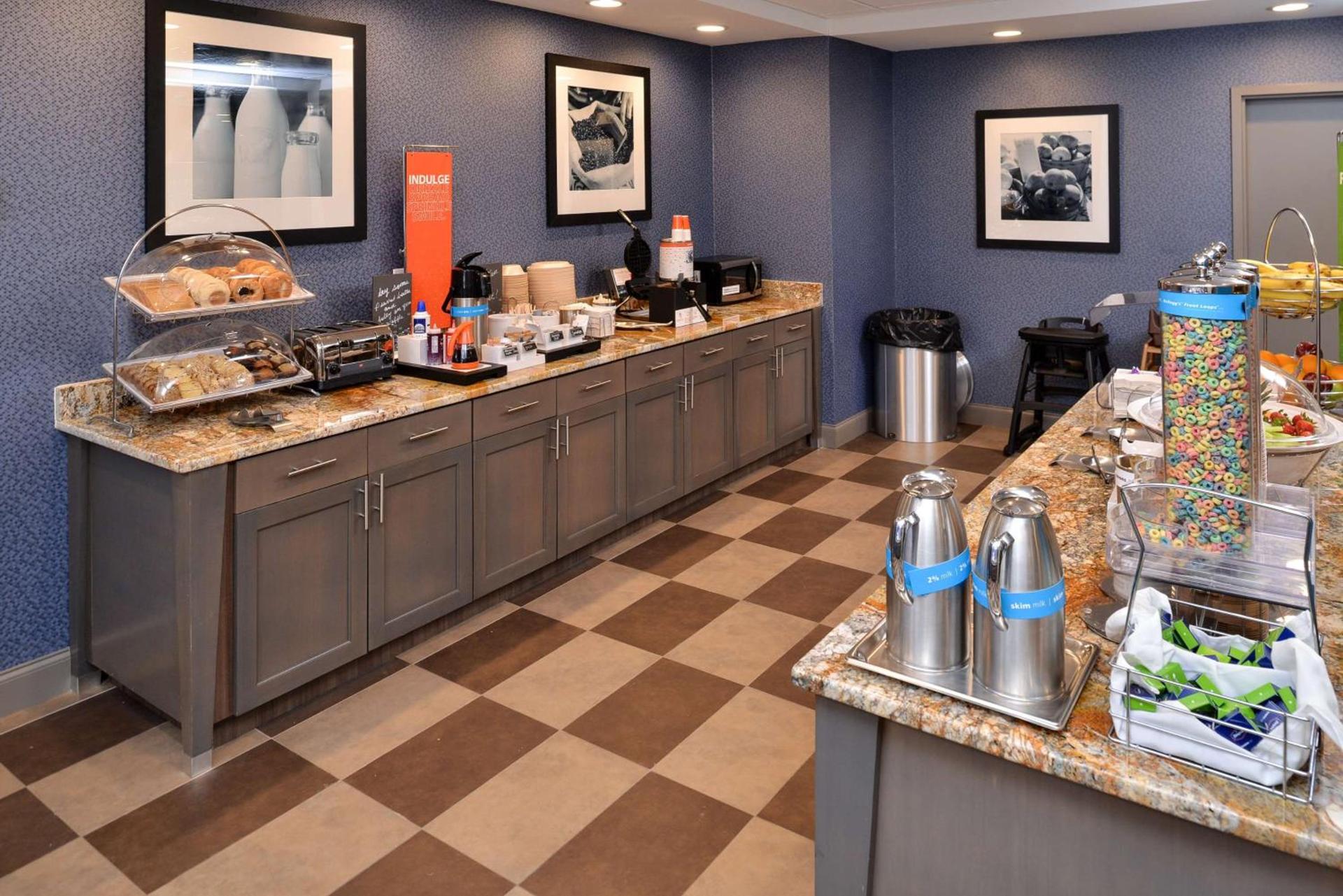 Hampton Inn Broussard-Lafayette photo 11