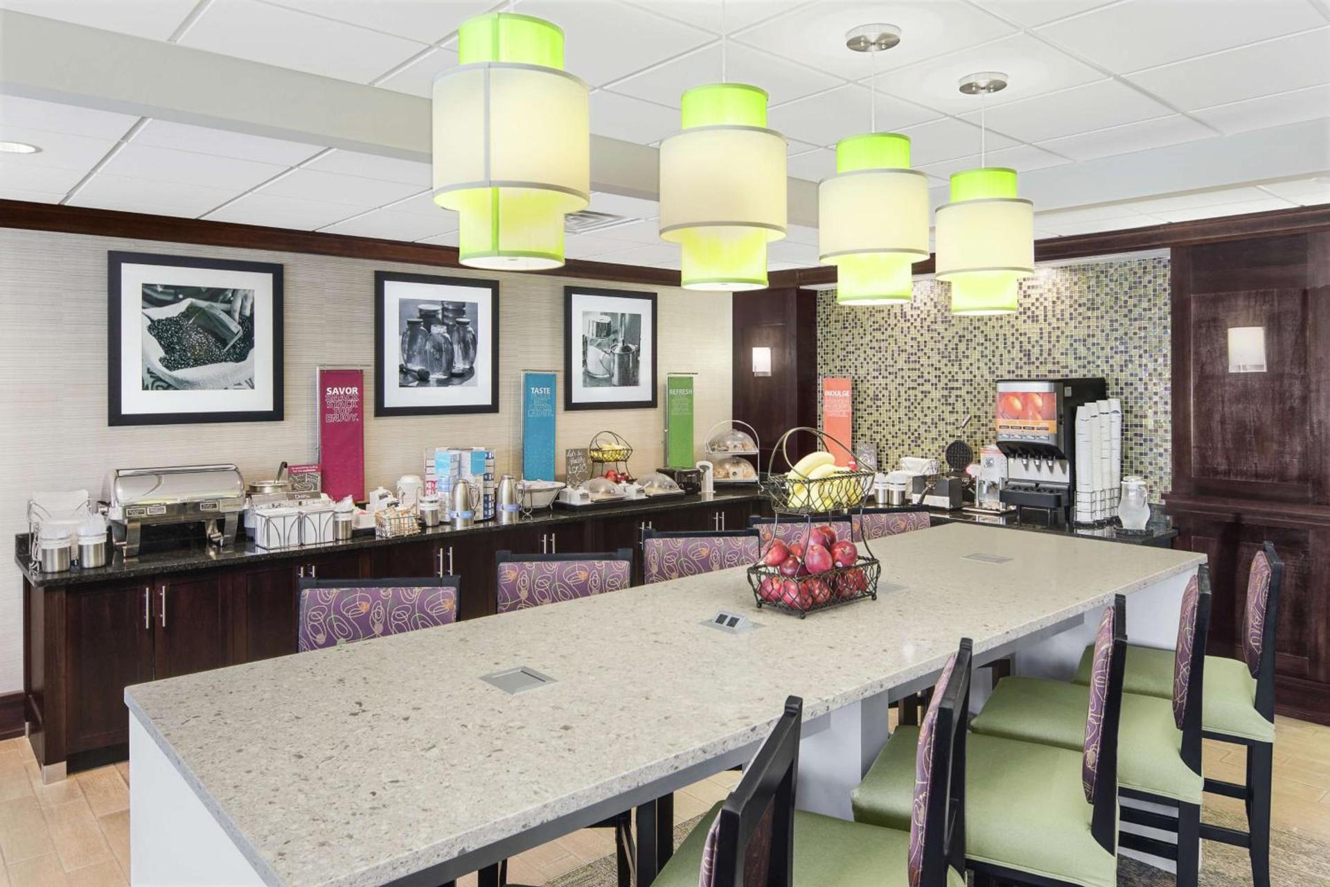 Spark by Hilton Atlanta Kennesaw Town Center photo 11