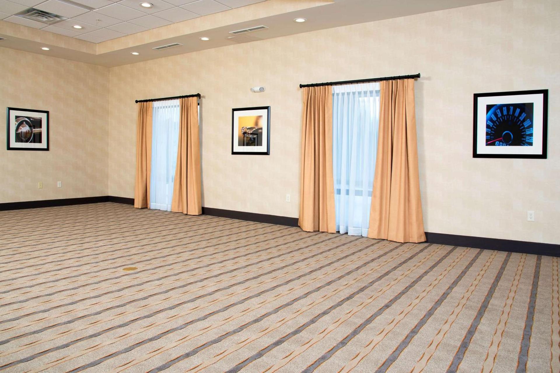 Hampton Inn Kalamazoo photo 23