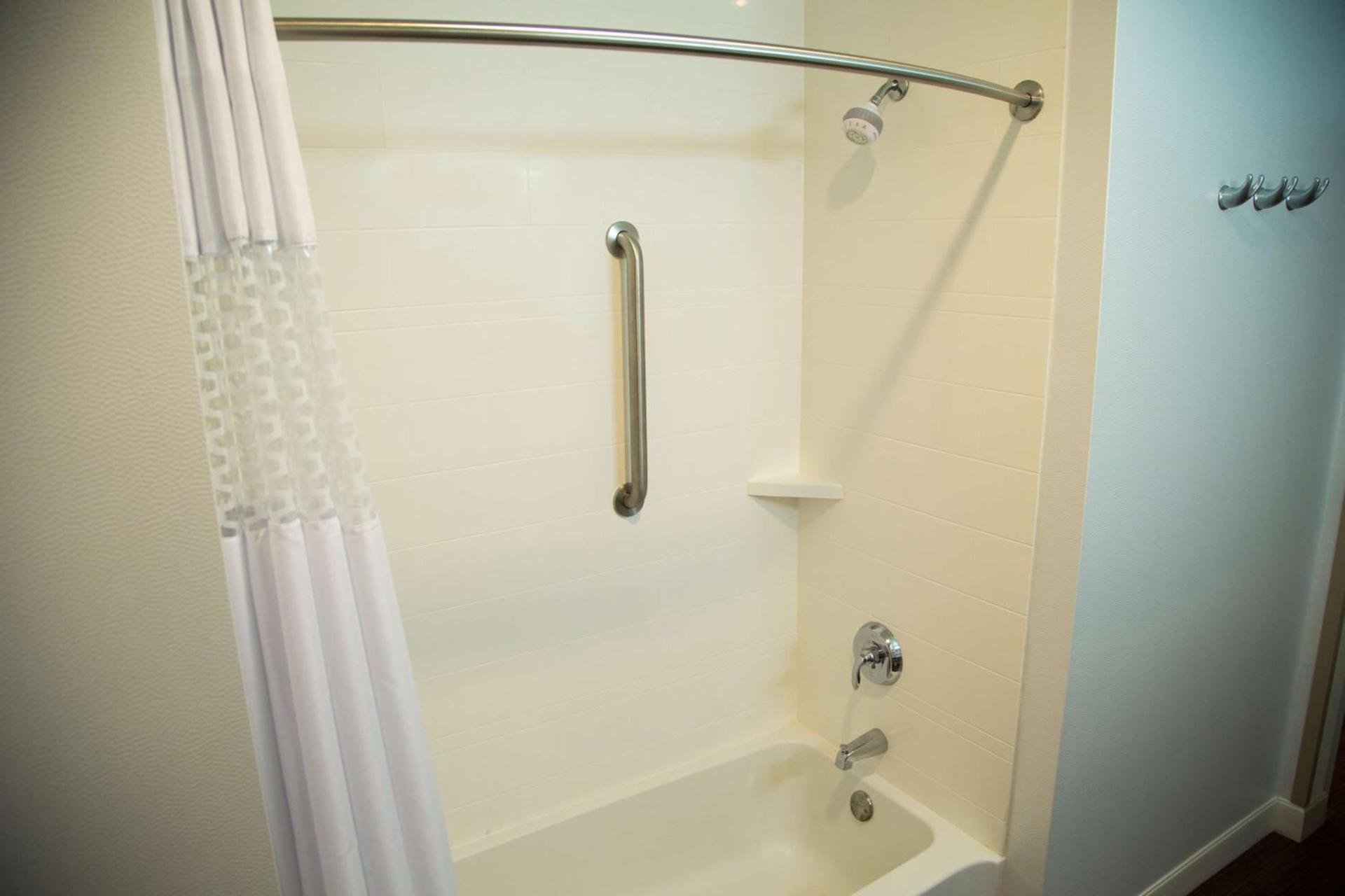 Hampton Inn and Suites by Hilton McKinney photo 37