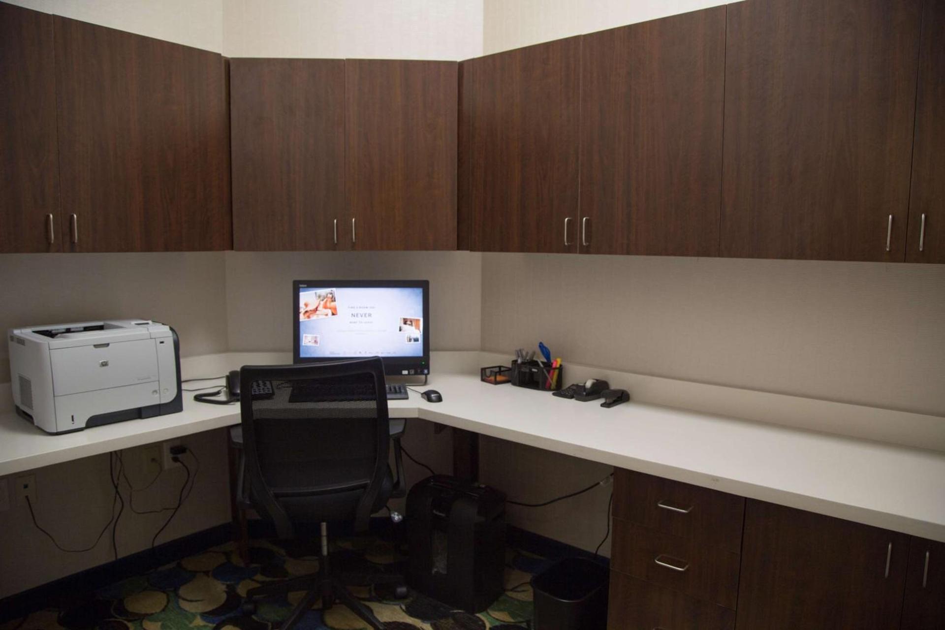 Hampton Inn and Suites by Hilton McKinney photo 49