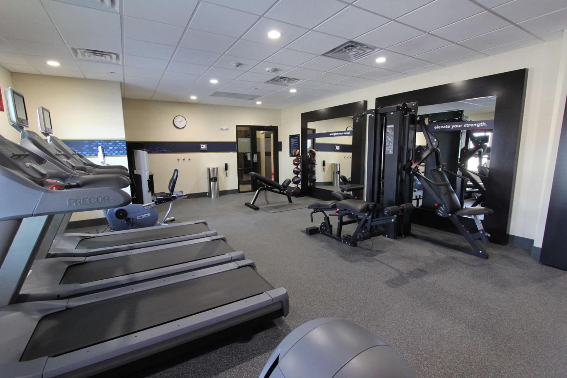 Hampton Inn & Suites Dallas Market Center photo 39