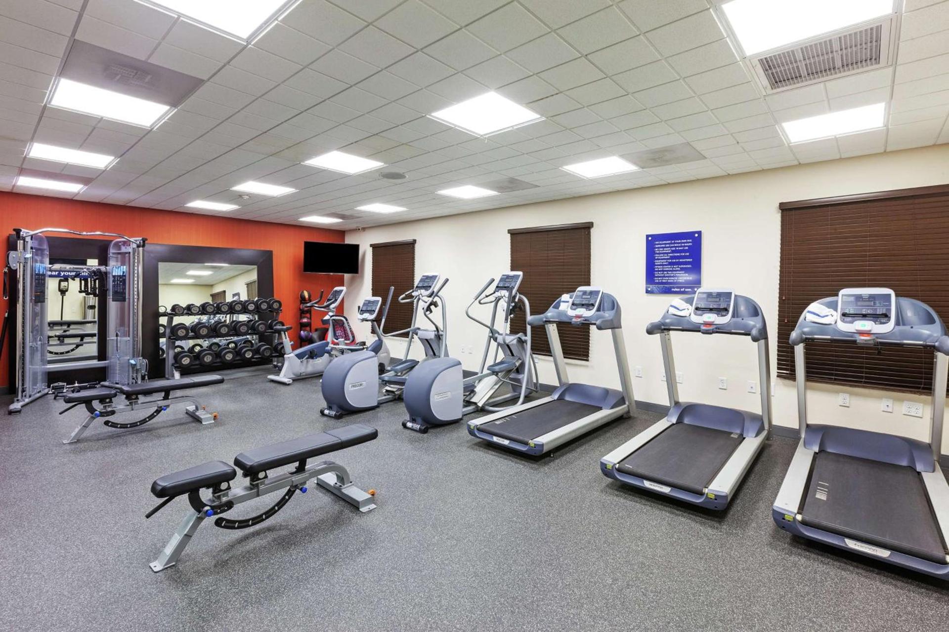 Hampton Inn & Suites Houston North IAH, TX photo 10