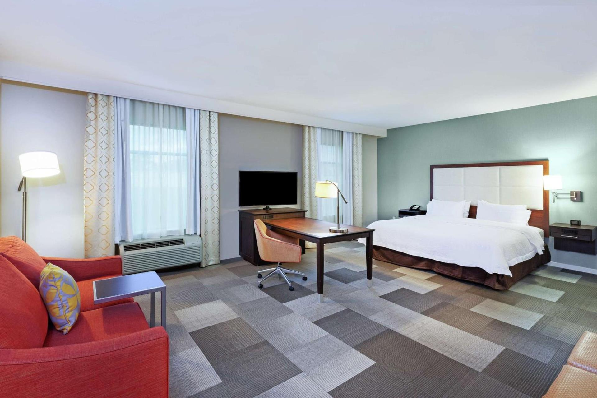 Hampton Inn & Suites Houston North IAH, TX photo 25