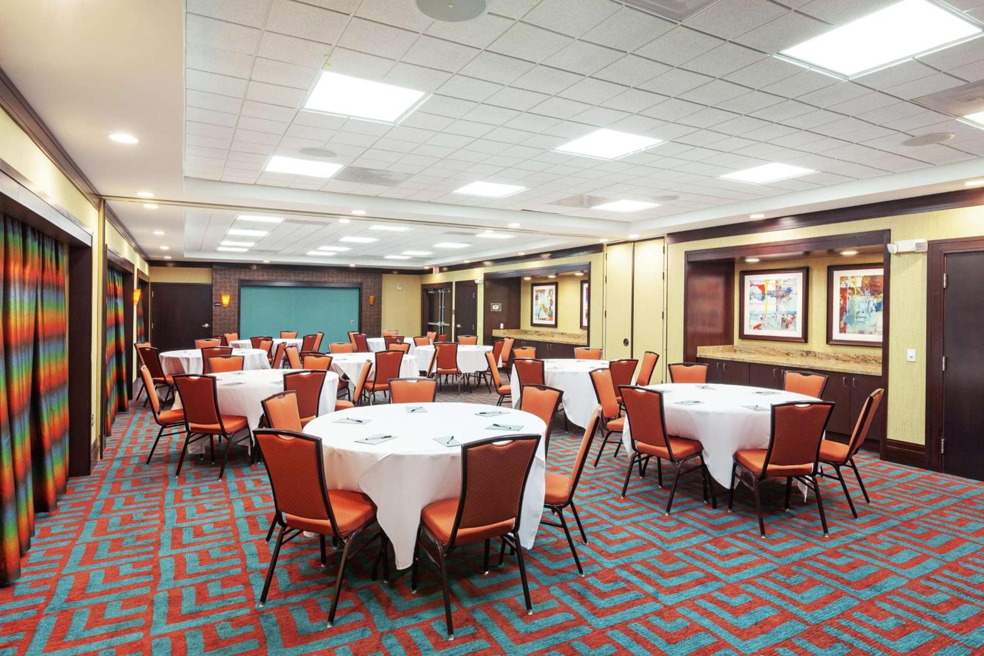 Hampton Inn & Suites Houston North IAH, TX photo 30